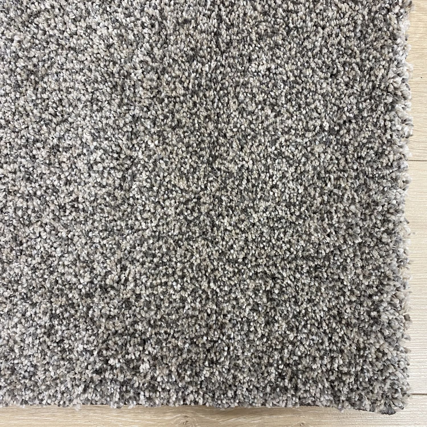 Grijs/Taupe Tapijt Dik Laagpolig Vloerkleed Omid Belgian Luxury