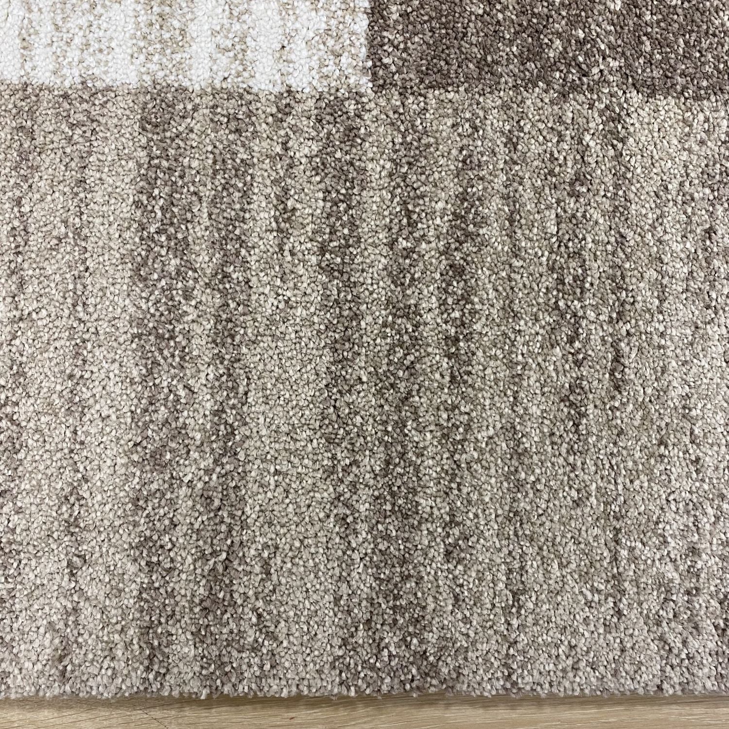 Beige/Taupe Tapijt Dik Laagpolig Vloerkleed Omid Belgian Luxury