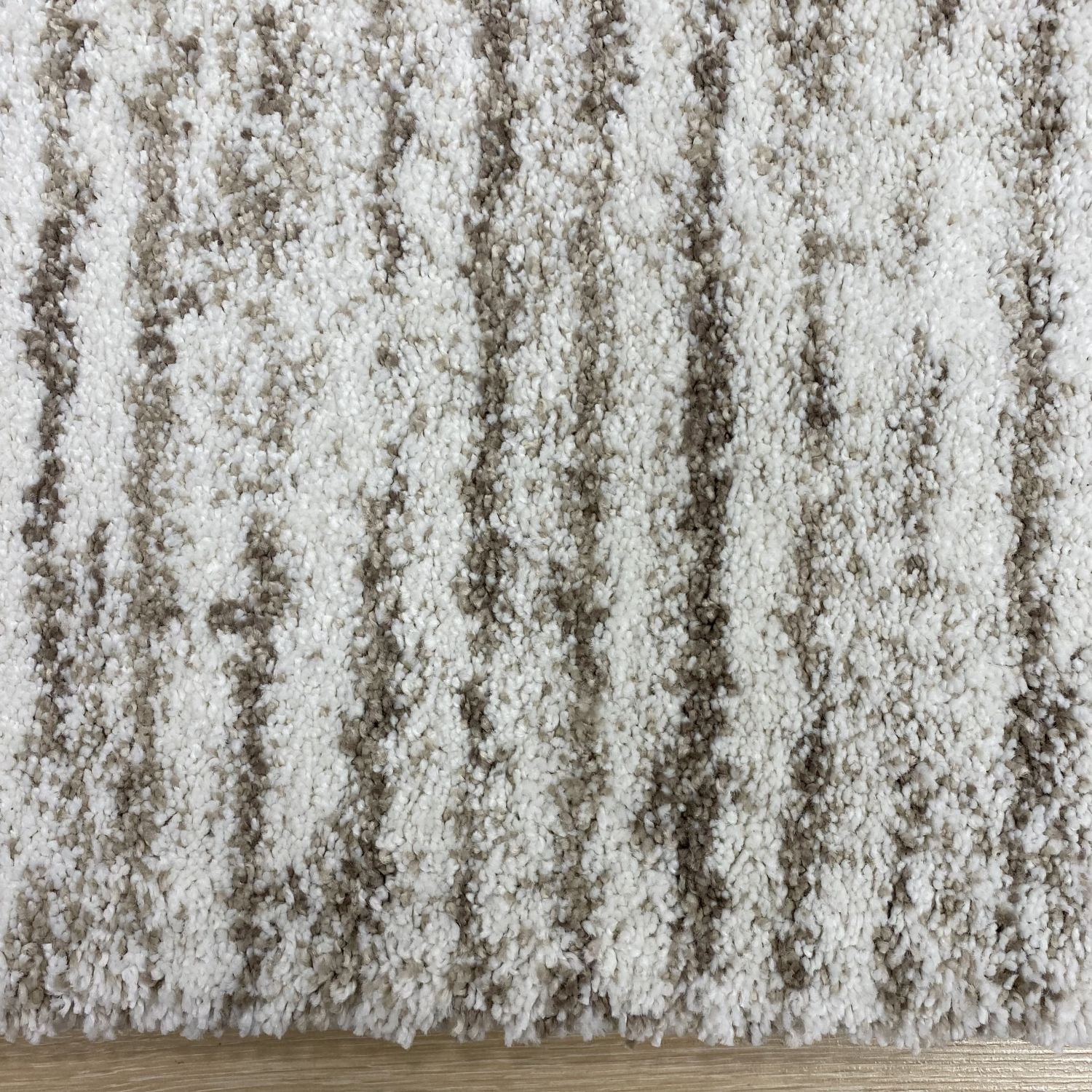 Wit/Beige Tapijt Dik Laagpolig Vloerkleed Omid Belgian Luxury