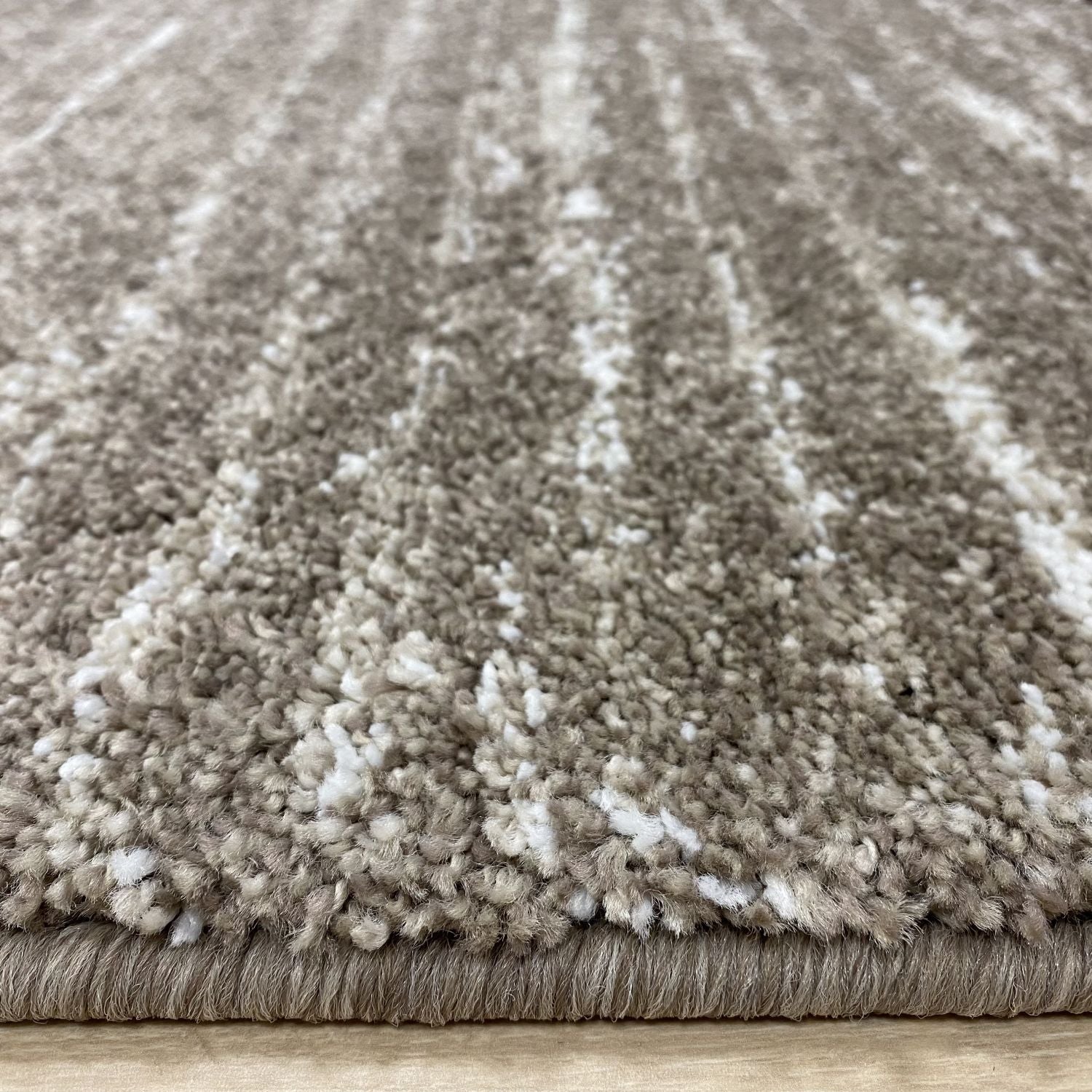 Beige/Taupe Tapijt Dik Laagpolig Vloerkleed Omid Belgian Luxury