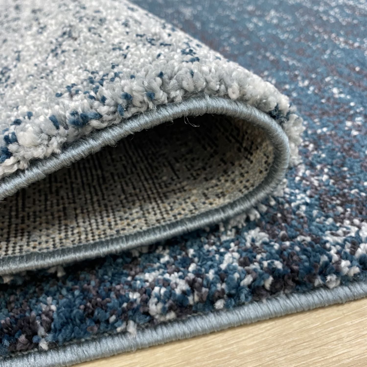 Blauw Tapijt Dik Laagpolig Vloerkleed Omid Belgian Luxury