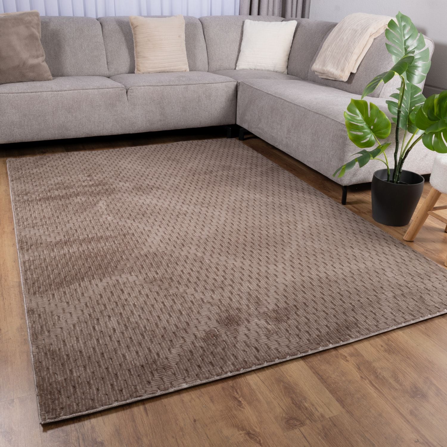 Bruin Tapijt Wasbaar Laagpolig Vloerkleed met Anti Slip Omid Modula Wasbaar op 30° - Omid Carpets