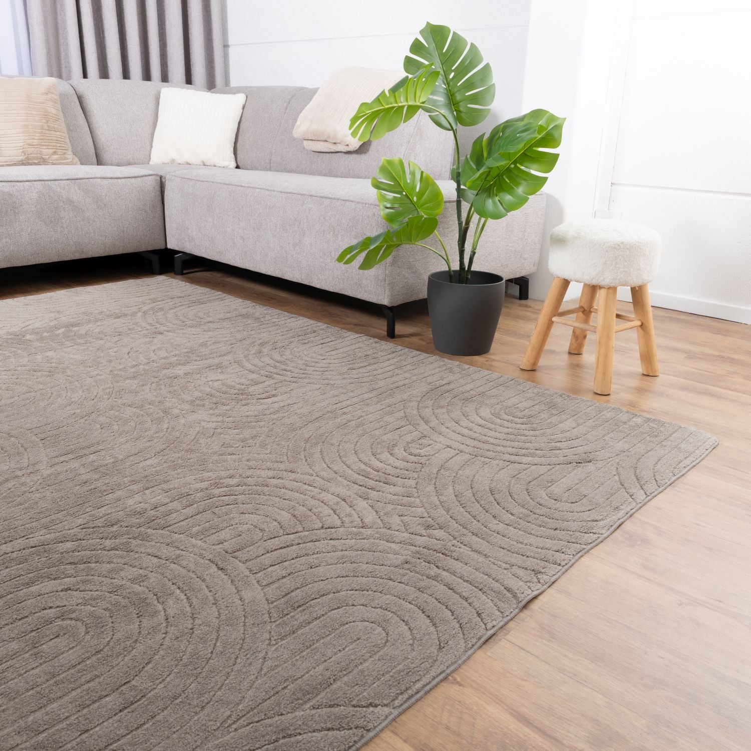 Beige-Grijs Tapijt Laagpolig Vloerkleed Omid Thin Fluffy