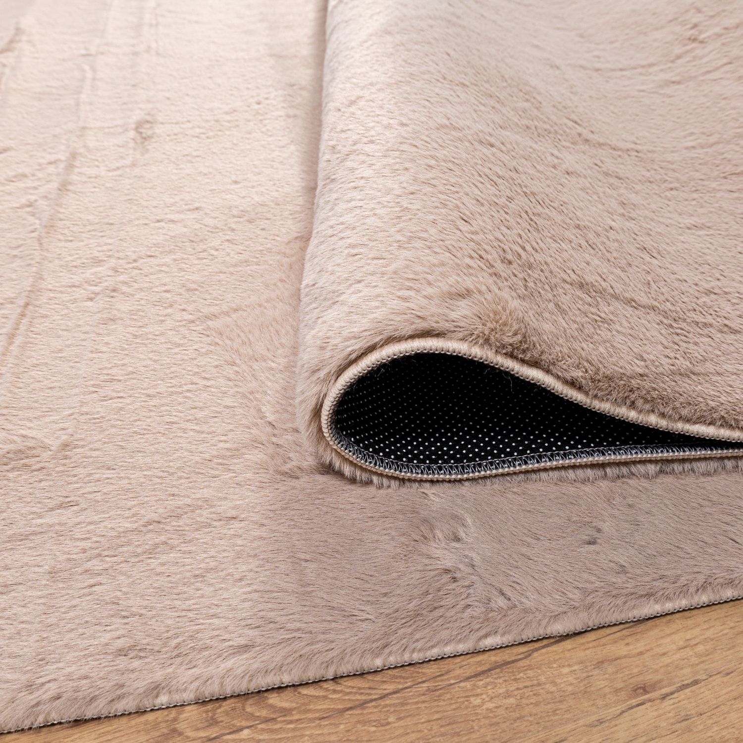 Licht Beige Tapijt Hoogpolig Vloerkleed met Anti-Slip – Omid Soft Fluffy – Superzacht Modern Tapijt - Omid Carpets