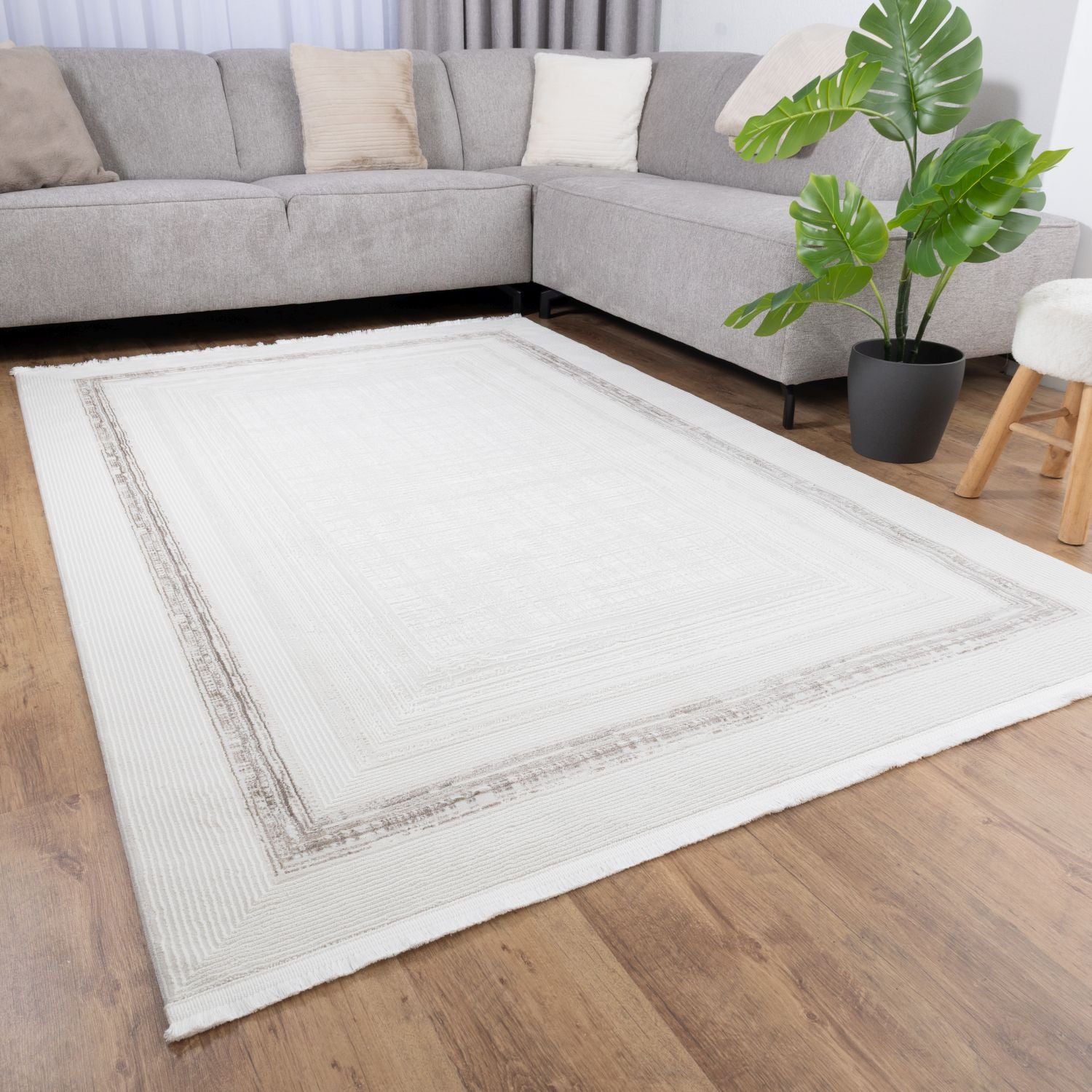 Crème Tapijt Laagpolig Vloerkleed Omid Soft Lux