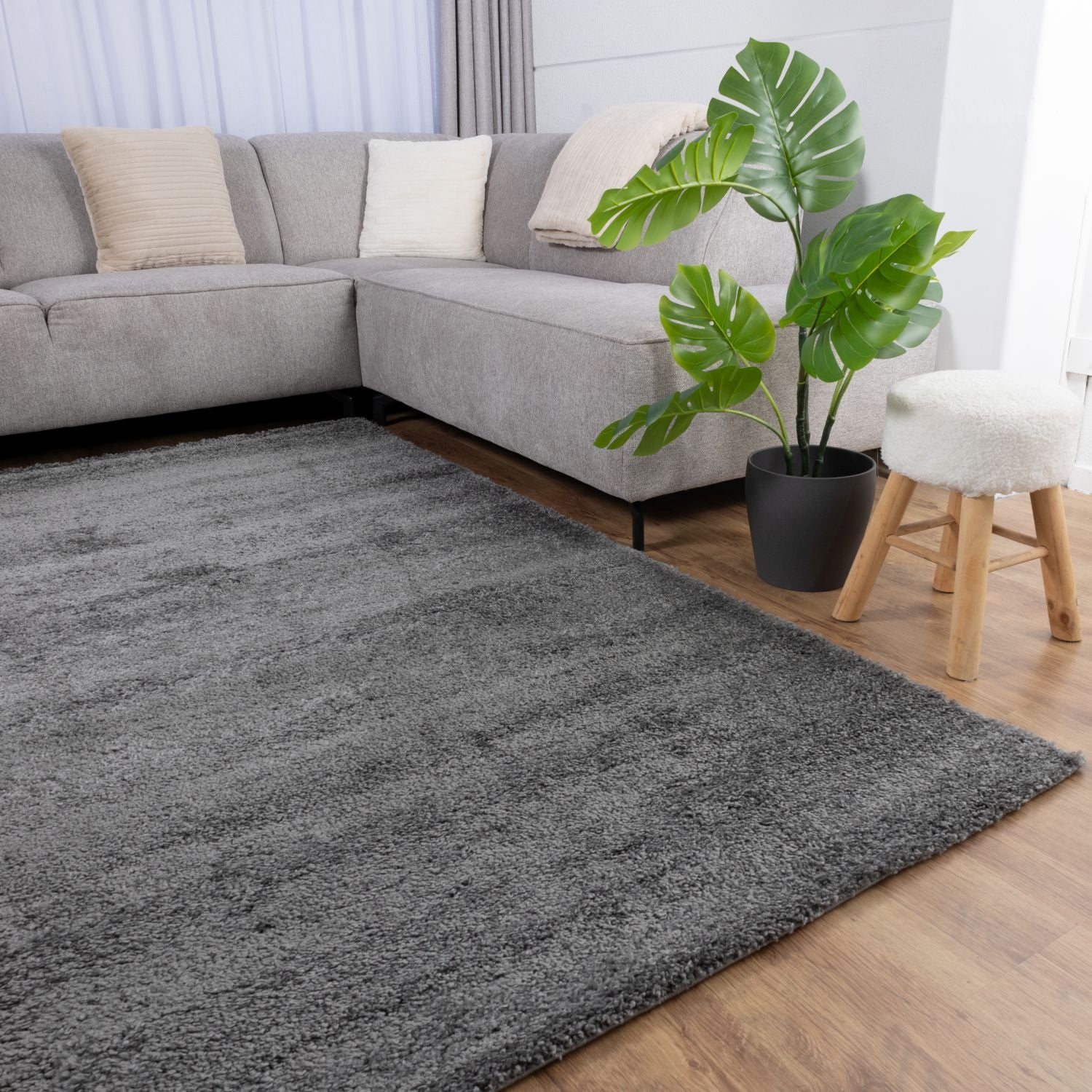 Donkergrijs Tapijt Hoogpolig Vloerkleed Omid Berber Luxe Shaggy