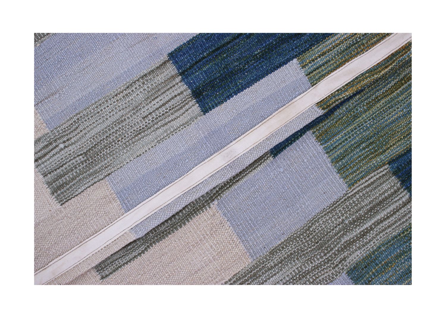 Blauw Tapijt Laagpolig Handgeweven Wollen Vloerkleed - Omid Afghan Modern Kelim 193x154