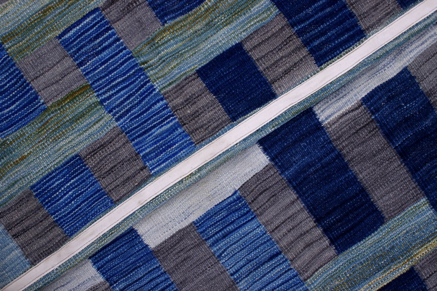 Blauw Tapijt Laagpolig Handgeweven Wollen Vloerkleed - Omid Afghan Modern Kelim 296x203