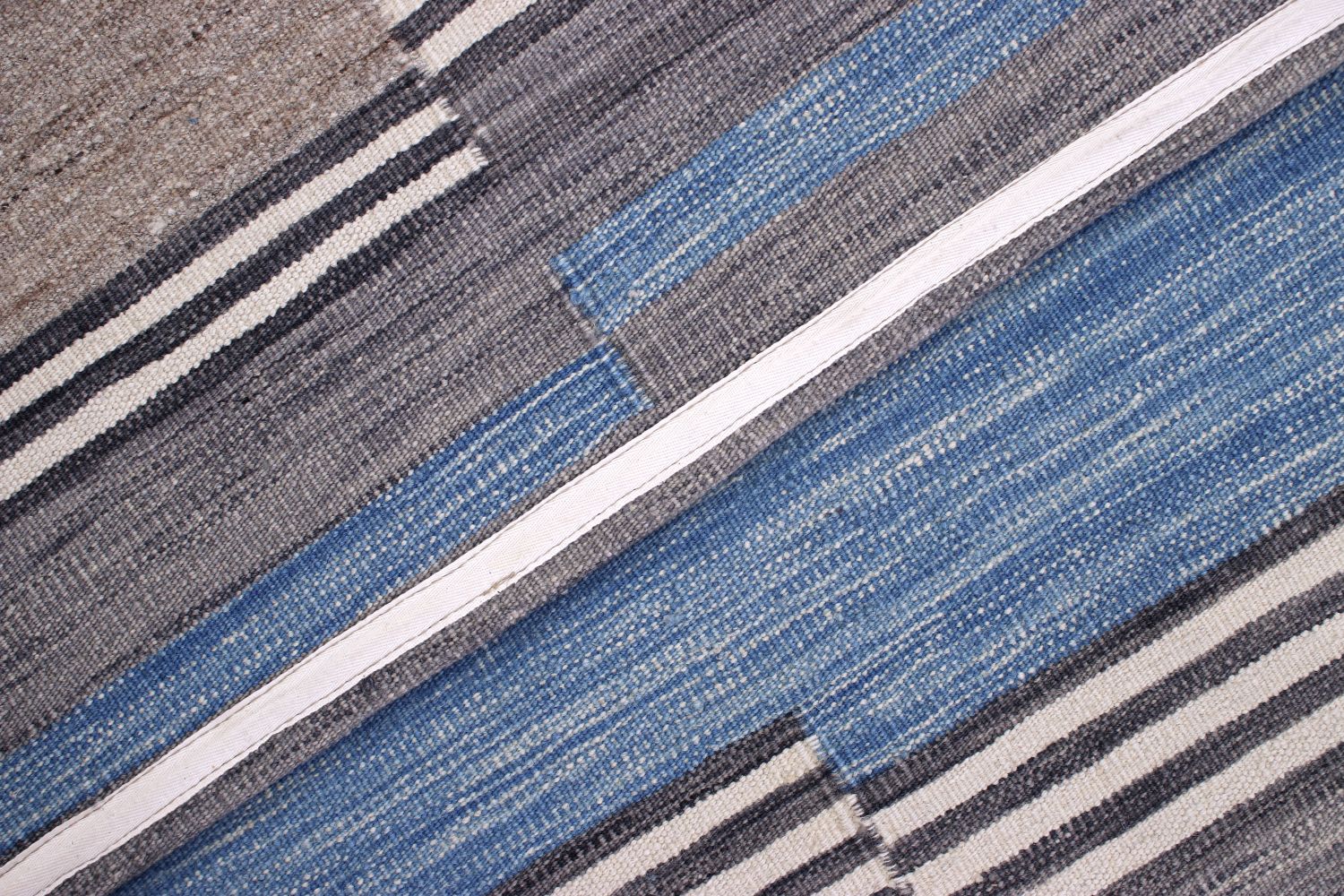 Blauw Tapijt Laagpolig Handgeweven Wollen Vloerkleed - Omid Afghan Modern Kelim 228x168