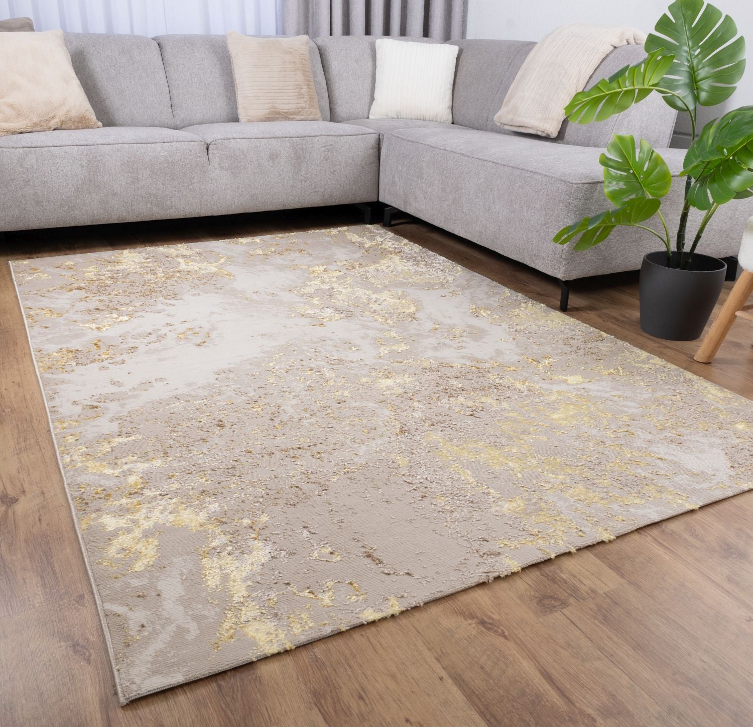 Beige Tapijt Laagpolig Vloerkleed Omid Marbella