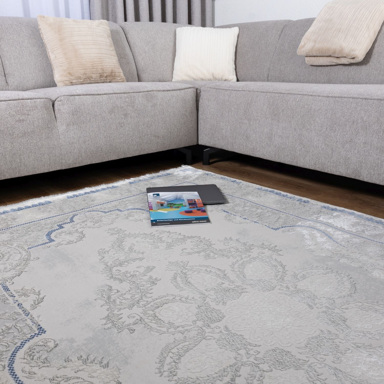 Grijs Tapijt Laagpolig Vloerkleed Omid Beige Essence