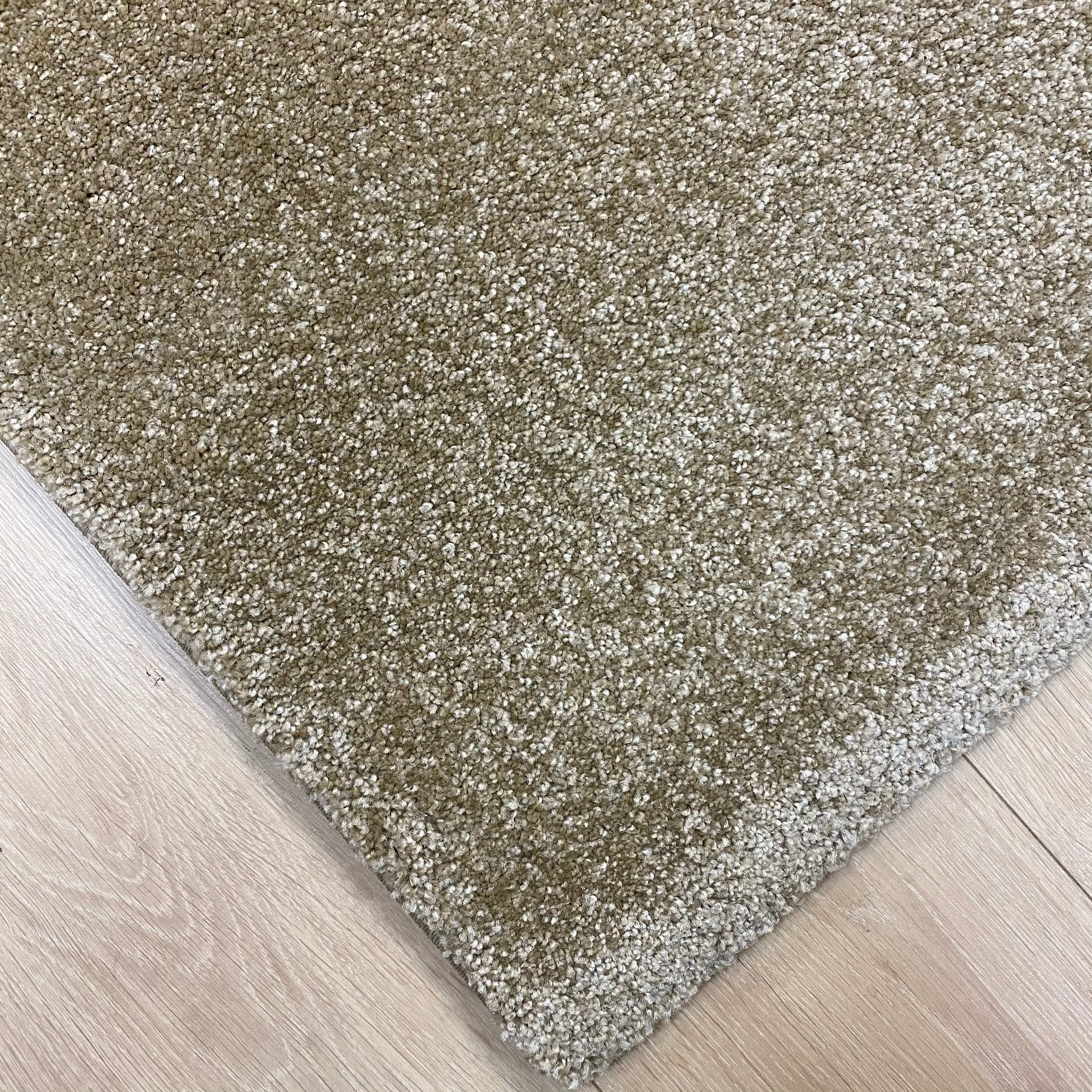 Beige Tapijt Dik Laagpolig Vloerkleed Omid Zen Premium Feeling Volledig Effen
