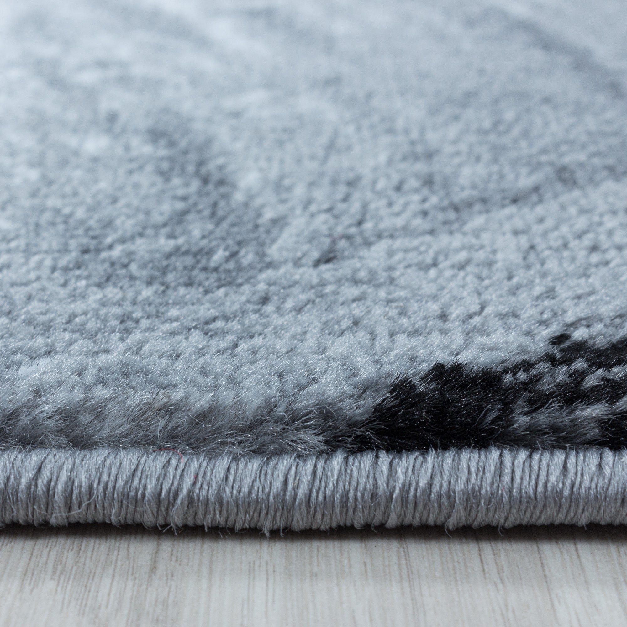 Zwart Tapijt Laagpolig Vloerkleed Omid Modern Comfort