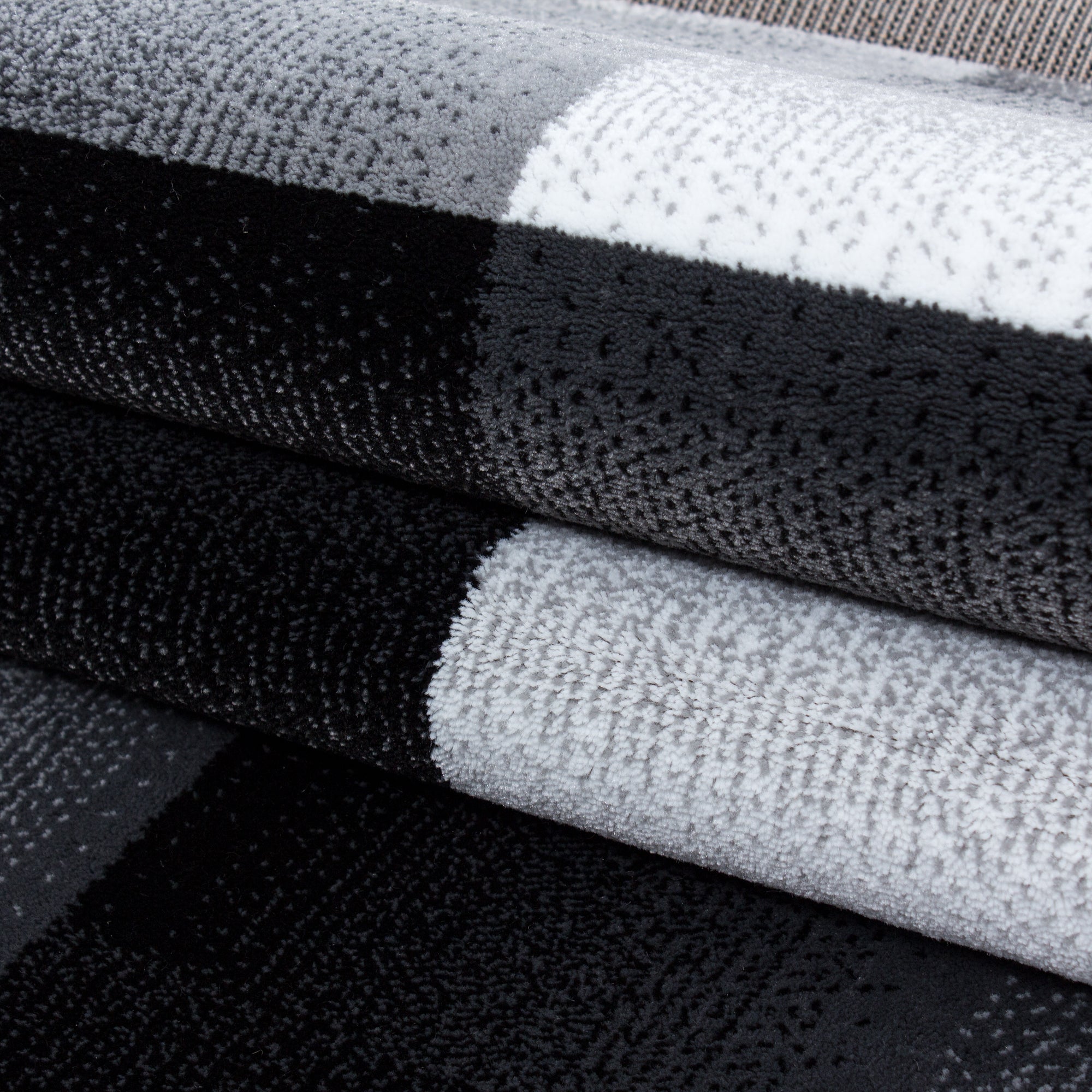 Zwart Tapijt Laagpolig Vloerkleed Omid Adventure - Omid Carpets