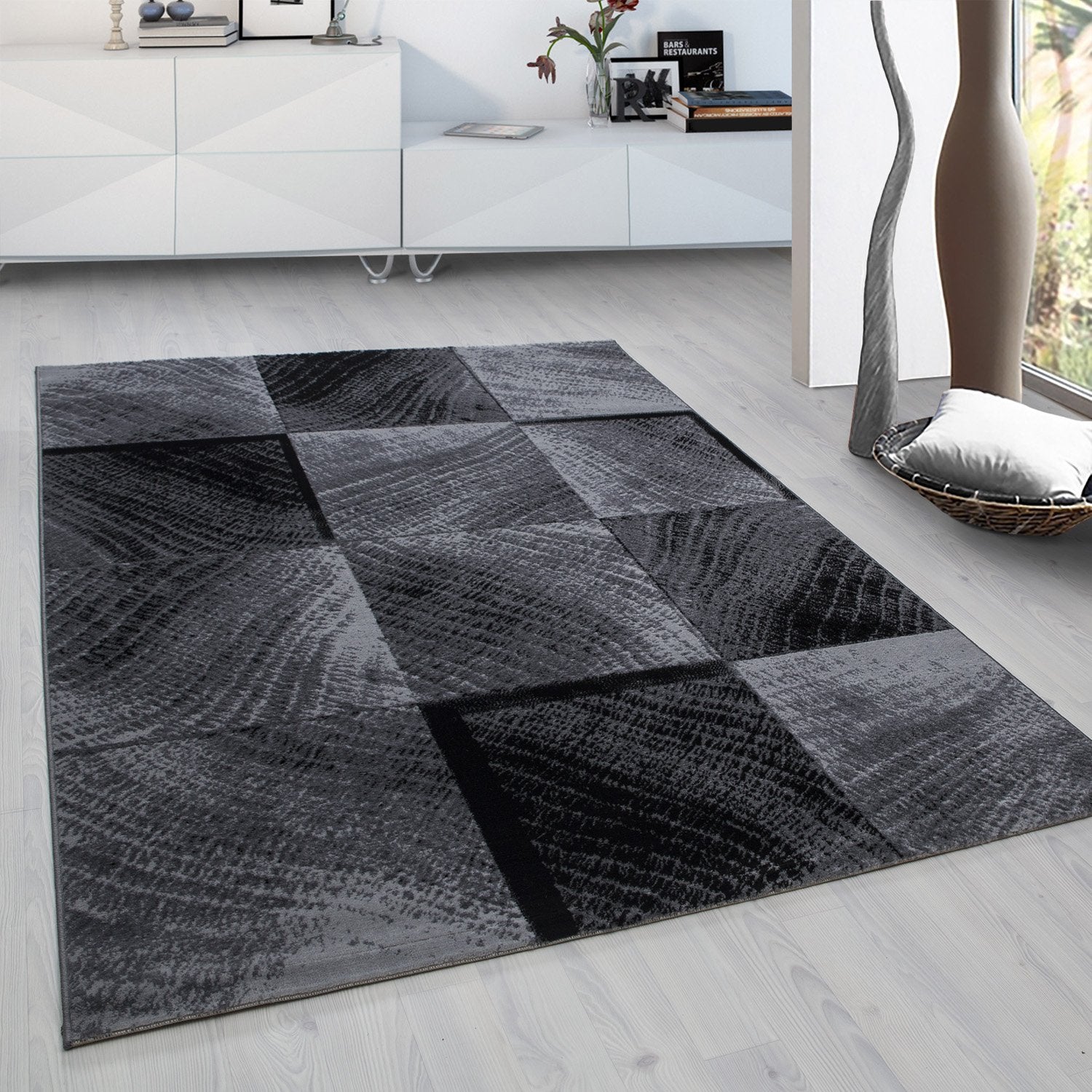 Zwart Tapijt Laagpolig Vloerkleed Omid Creative - Omid Carpets