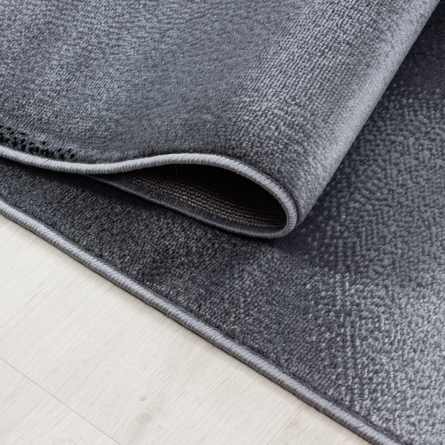 Zwart Tapijt Laagpolig Vloerkleed Omid Creative - Omid Carpets