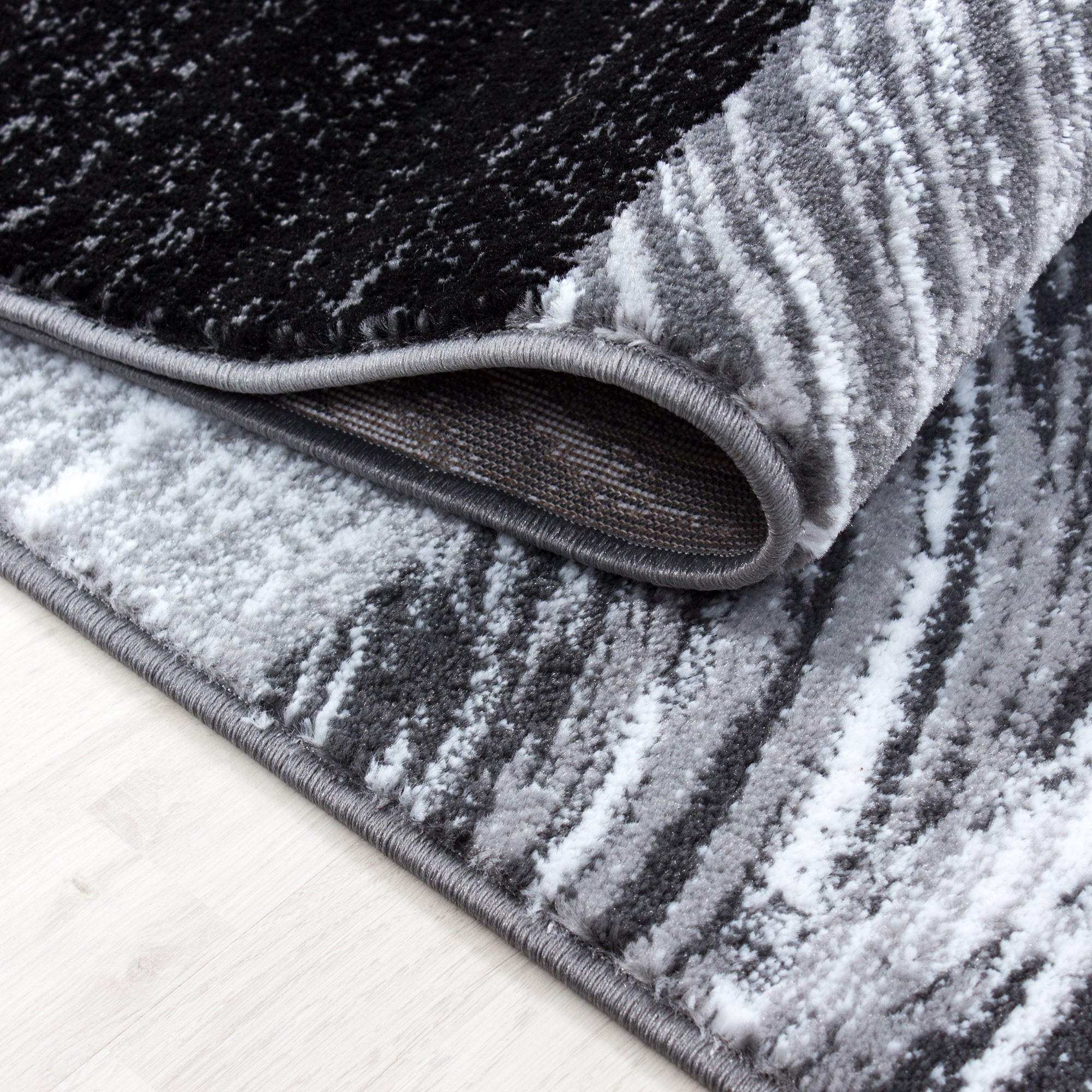 Zwart Tapijt Laagpolig Vloerkleed Omid Run - Omid Carpets