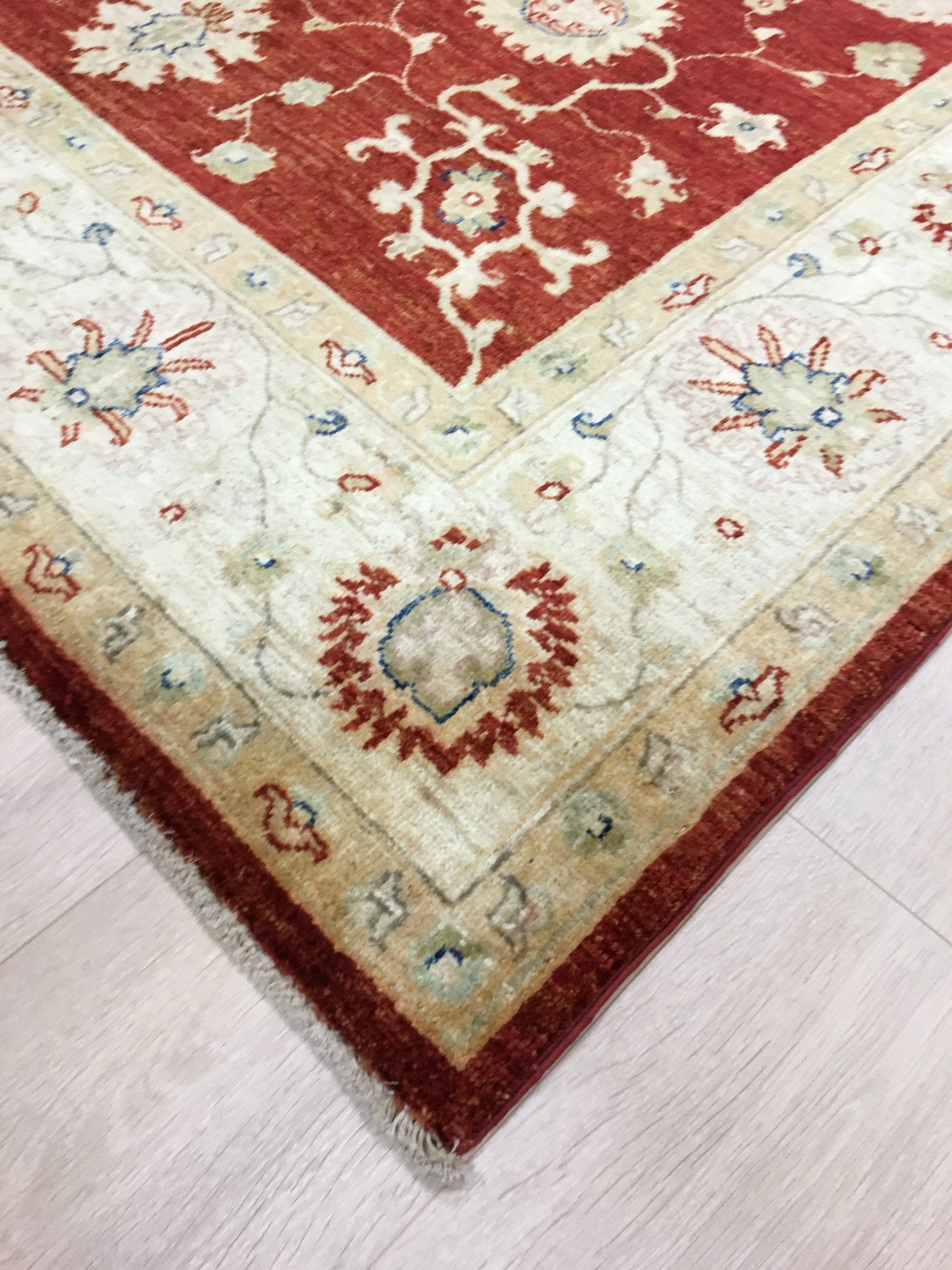 Koningsrode Ziegler Tapijt 198x155 - Omid Carpets