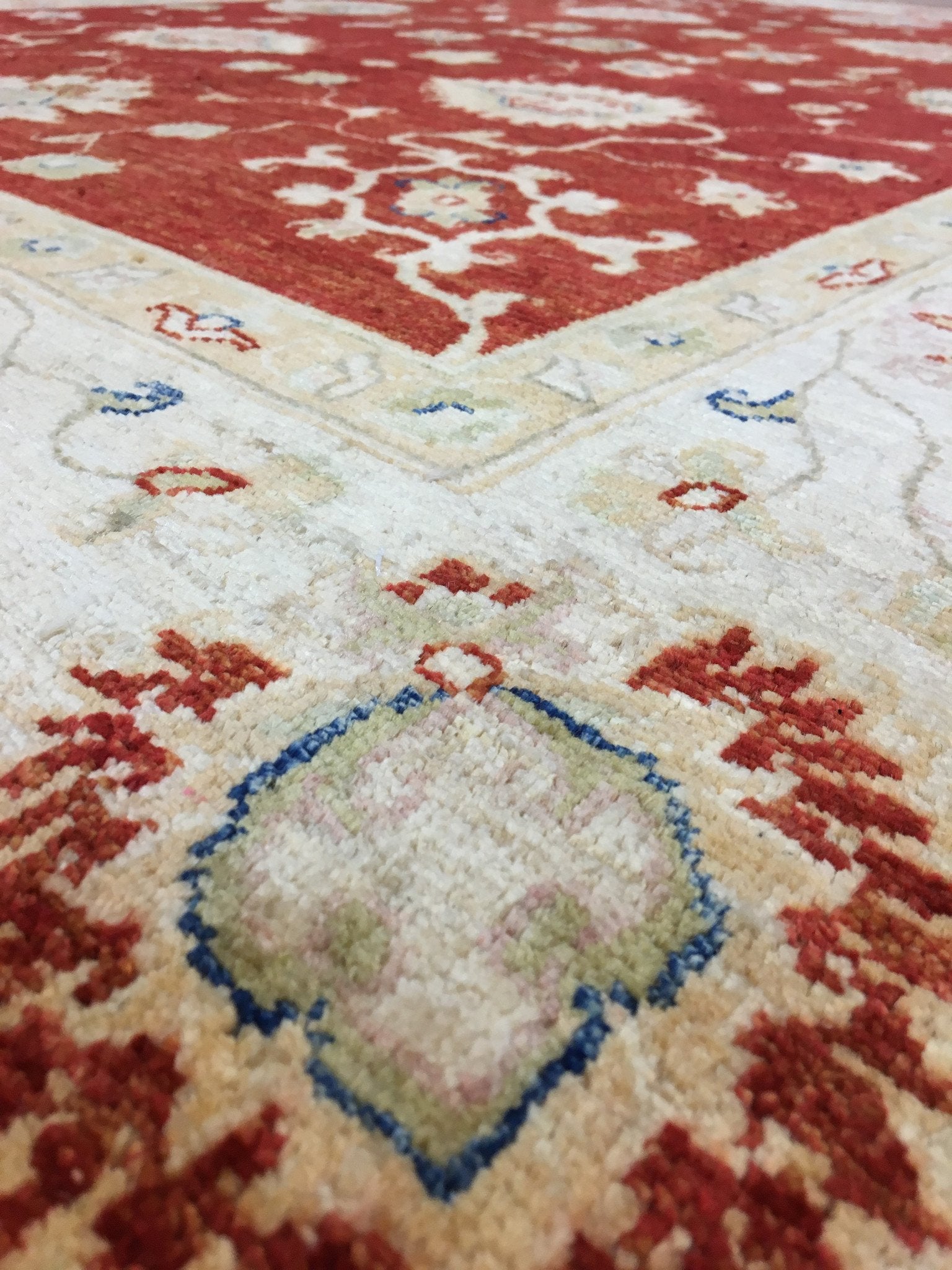 Koningsrode Ziegler Tapijt 198x155 - Omid Carpets