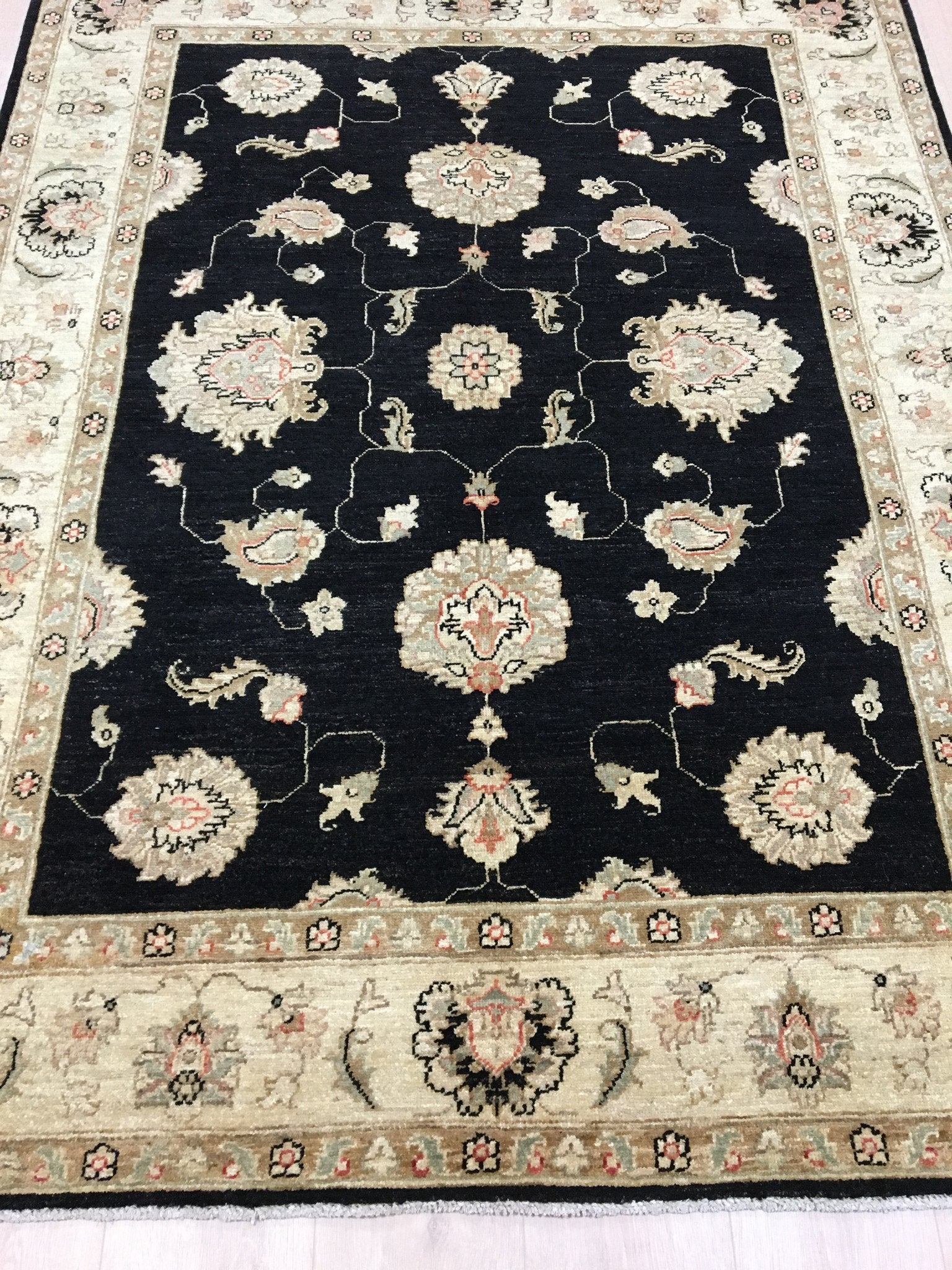 Twilight Ziegler Tapijt 203x156 - Omid Carpets