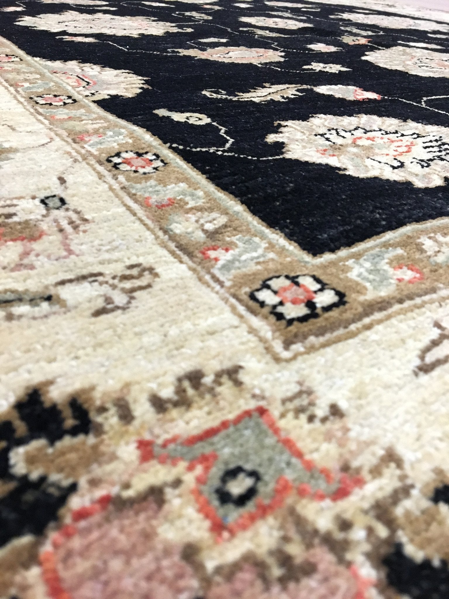 Twilight Ziegler Tapijt 203x156 - Omid Carpets