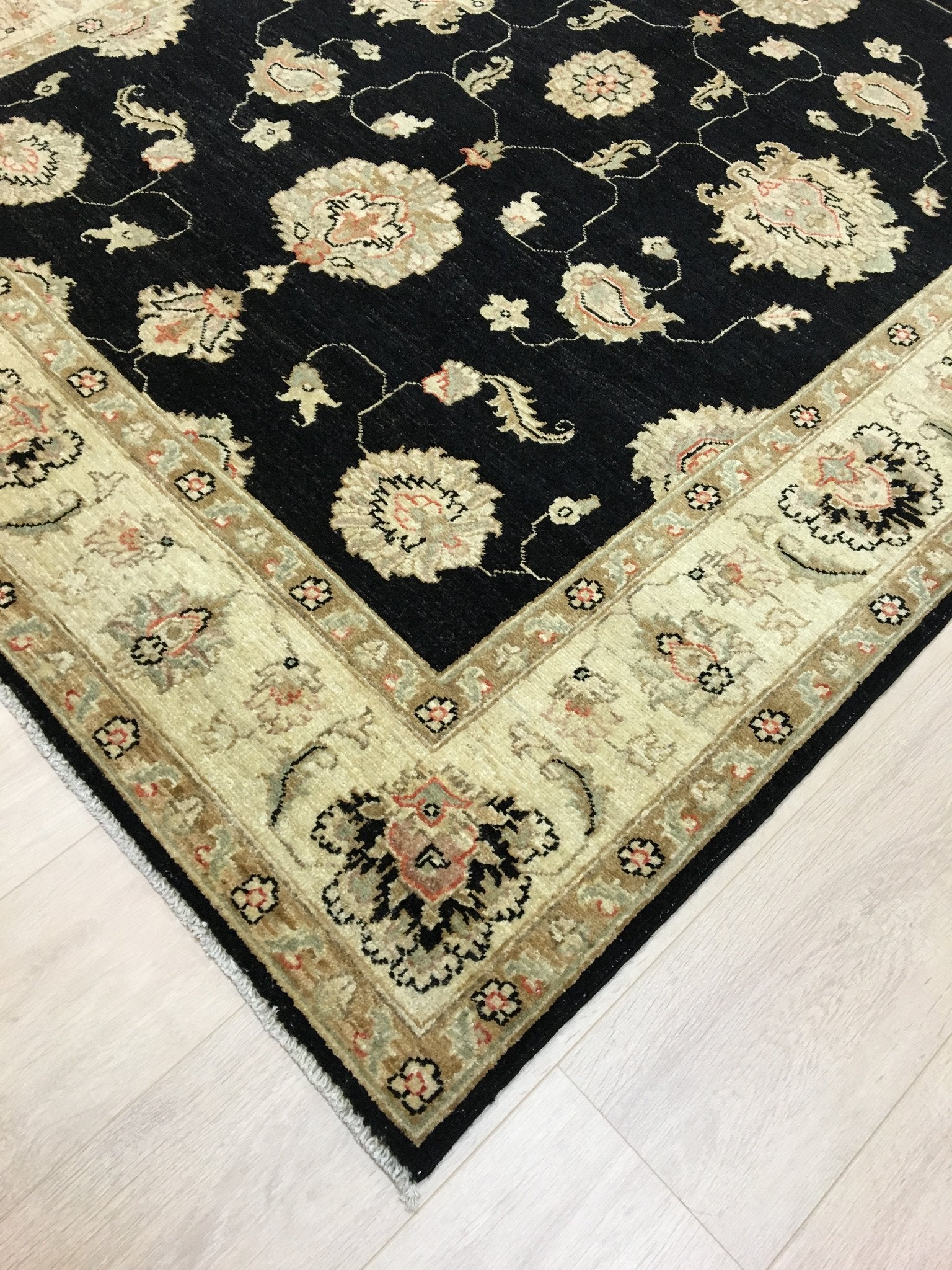 Twilight Ziegler Tapijt 203x156 - Omid Carpets