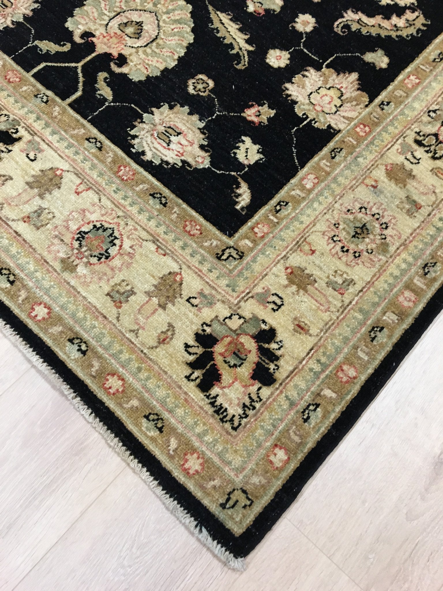 Twilight Ziegler Tapijt 204x148 - Omid Carpets