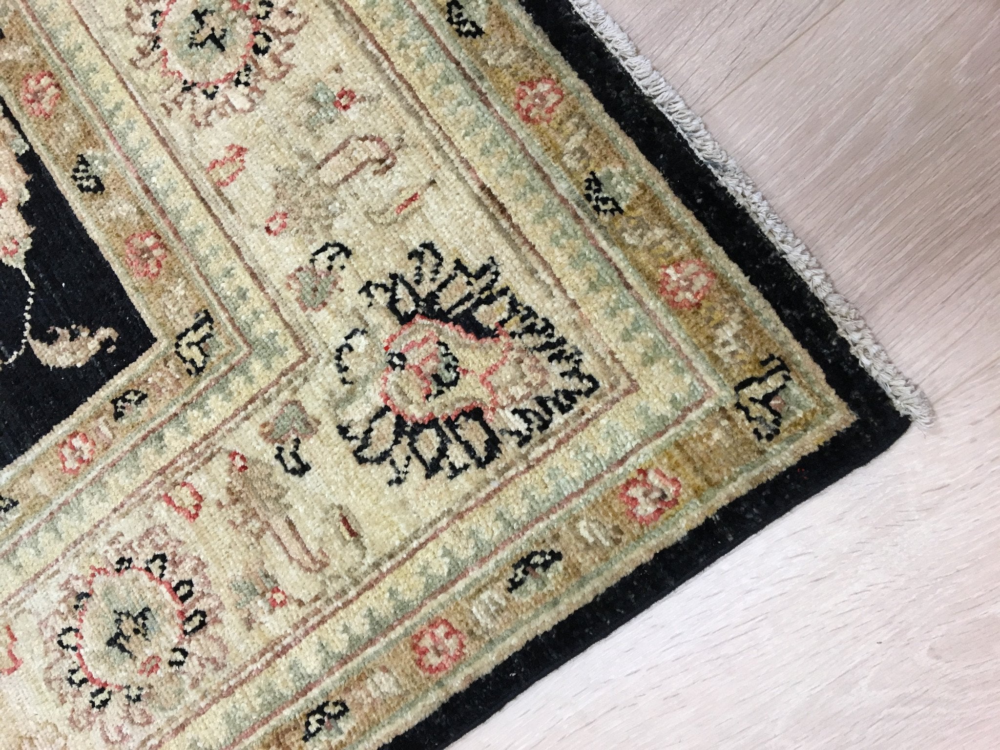 Twilight Ziegler Tapijt 204x148 - Omid Carpets