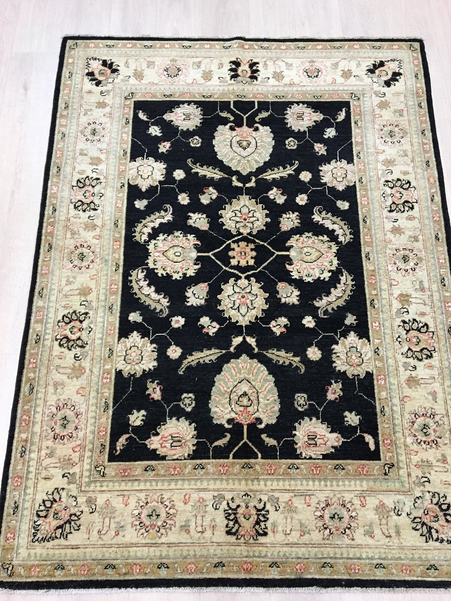 Twilight Ziegler Tapijt 204x148 - Omid Carpets