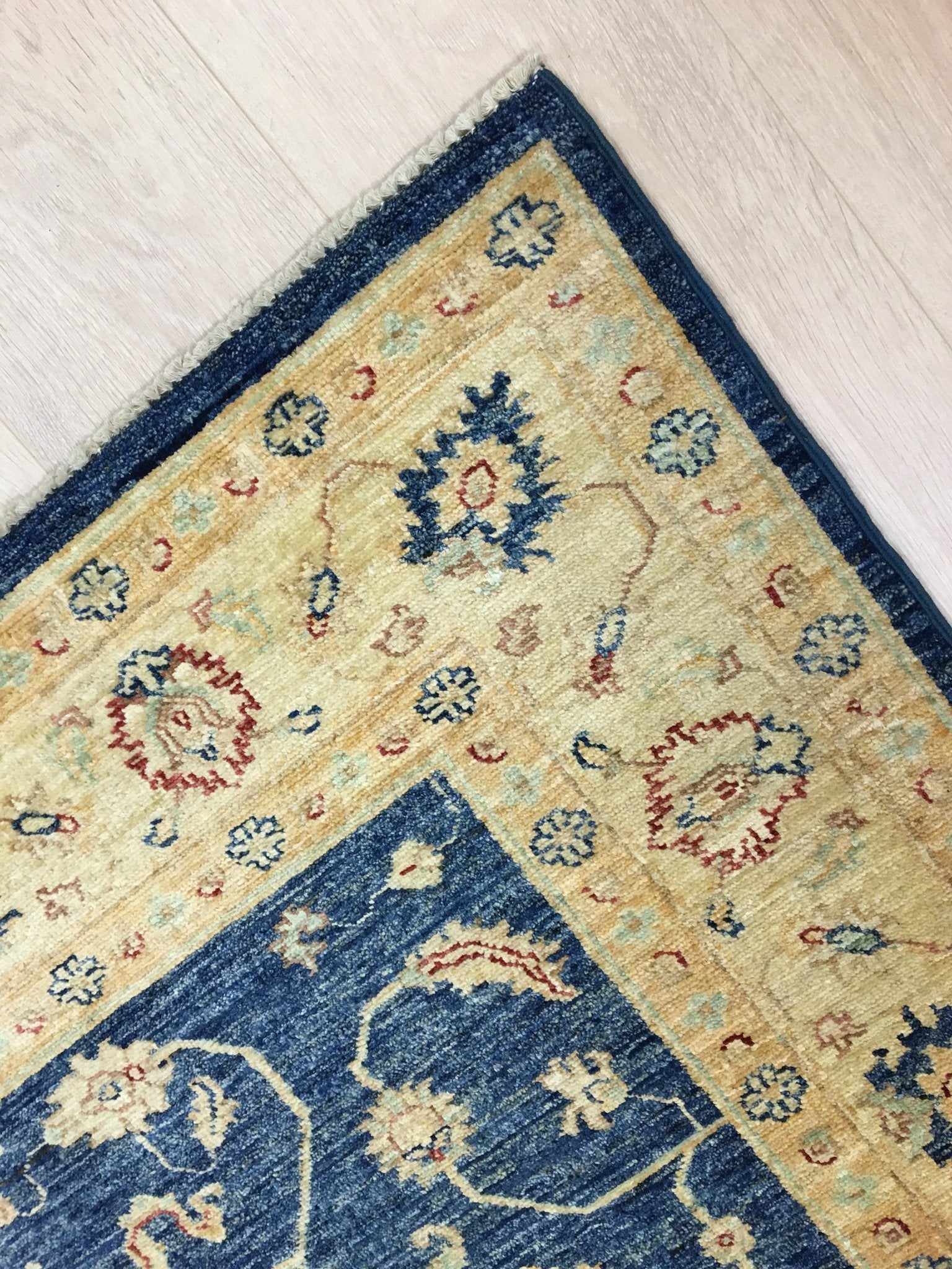 Marine Blauwe Ziegler Tapijt 203x149 - Omid Carpets