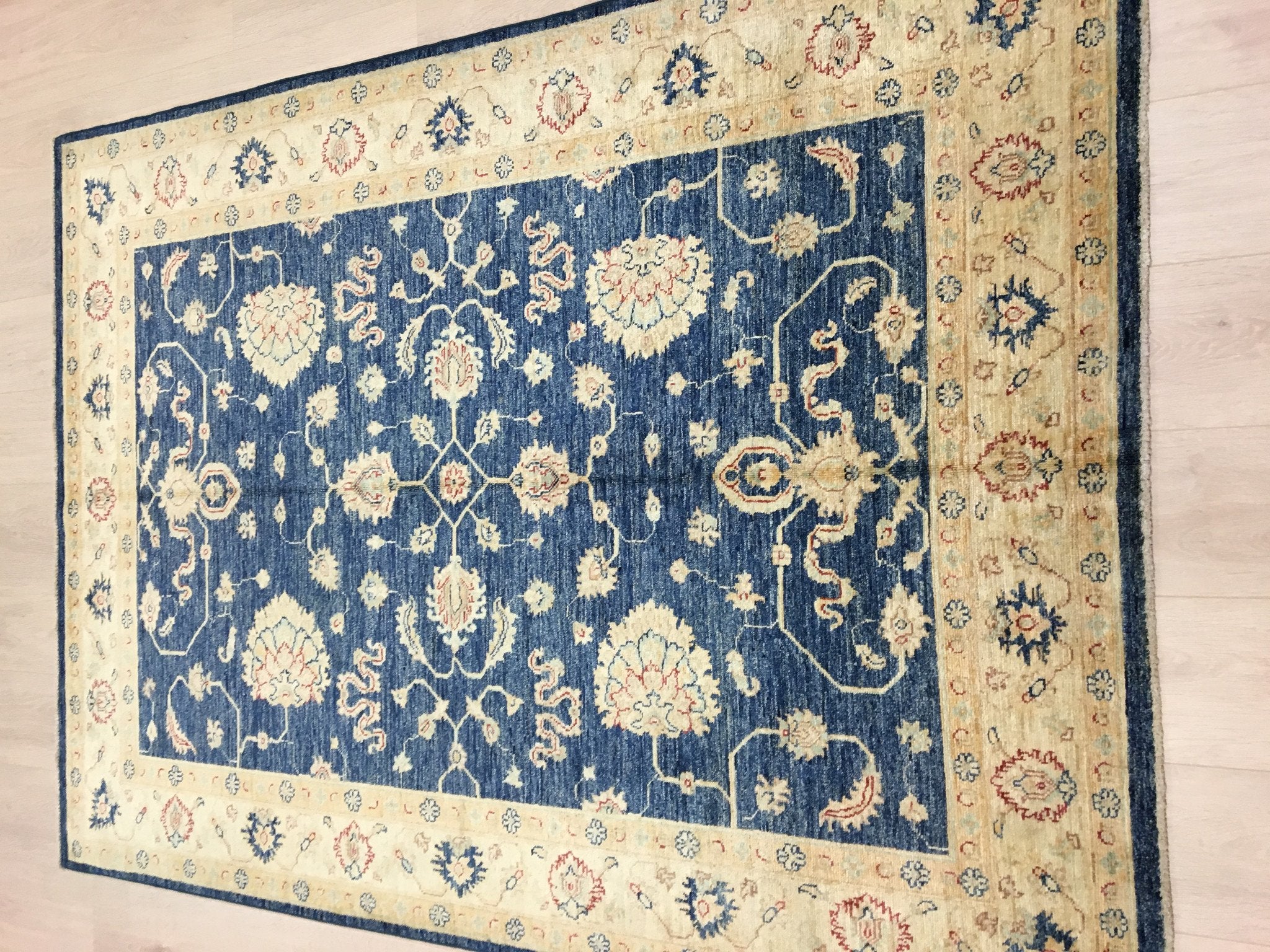 Marine Blauwe Ziegler Tapijt 203x149 - Omid Carpets