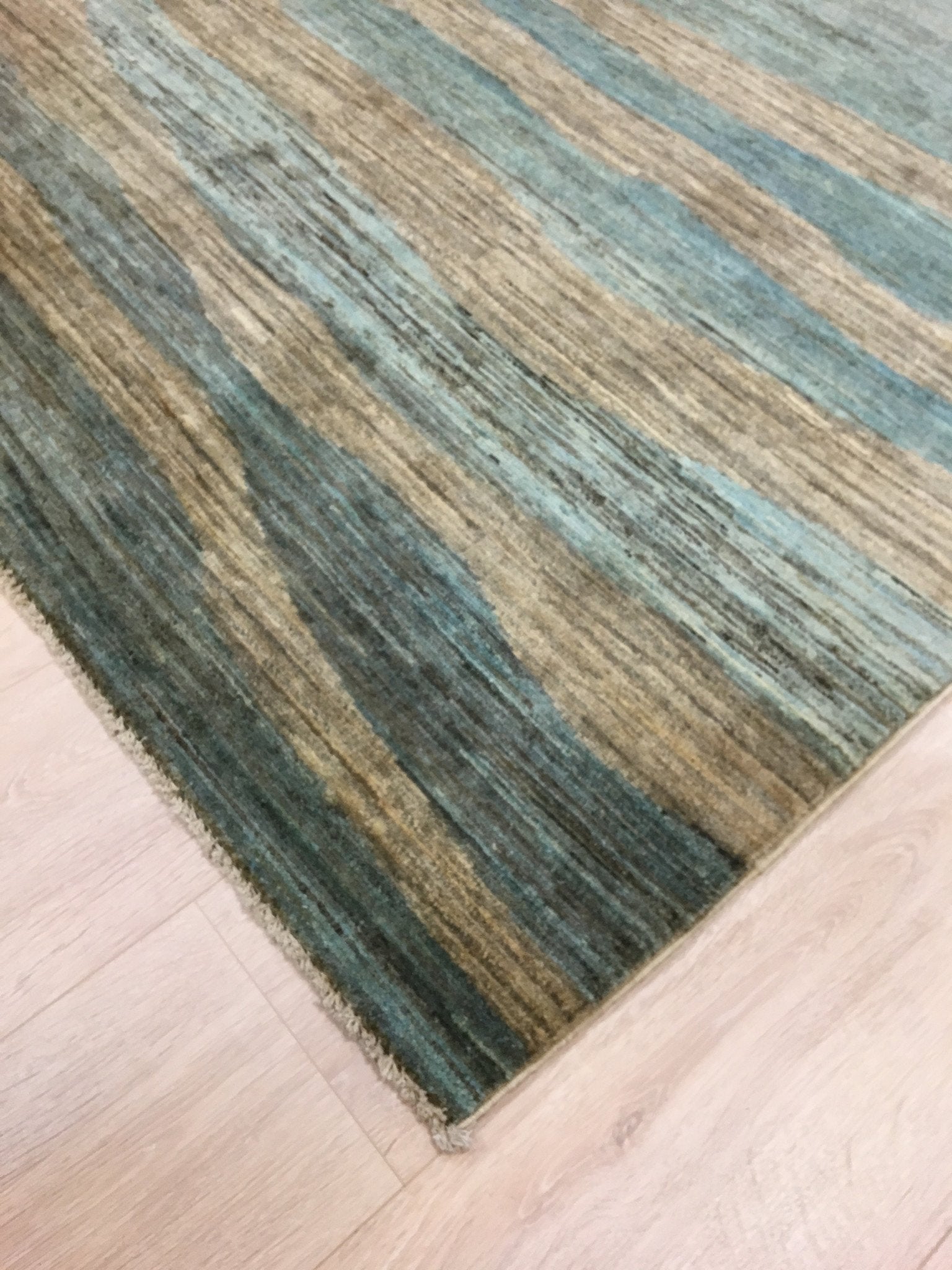 Natural Gabah 200x154 - Omid Carpets