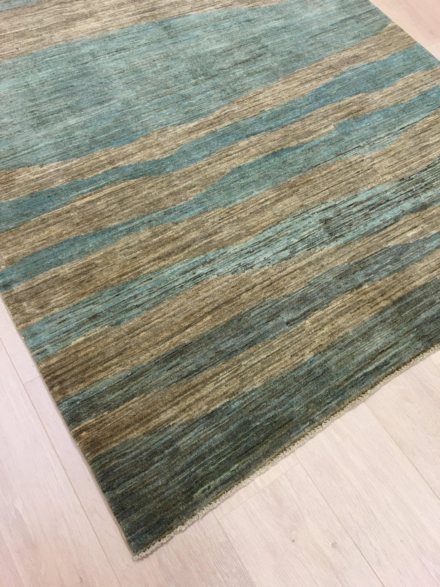 Natural Gabah 200x154 - Omid Carpets