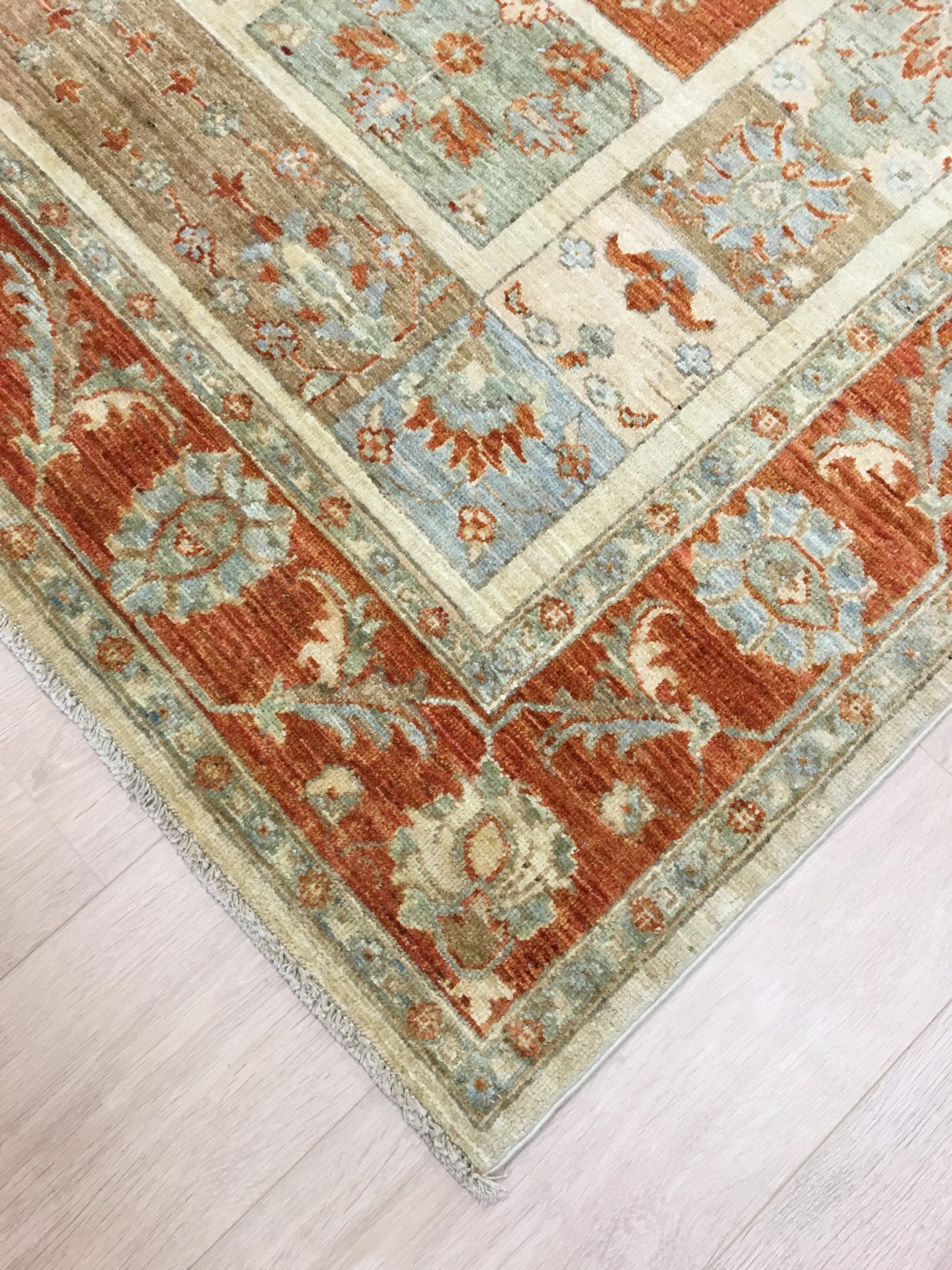 Chobi Bakhtiari 197x149 - Omid Carpets