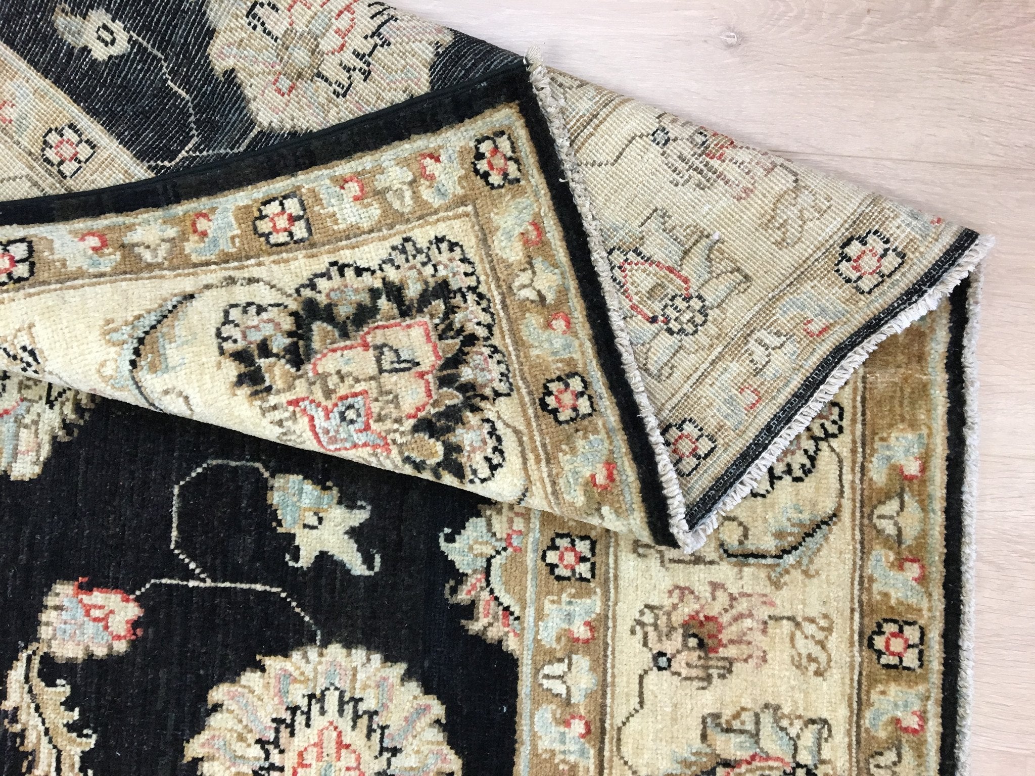 Twilight Ziegler Tapijt 212x151 - Omid Carpets