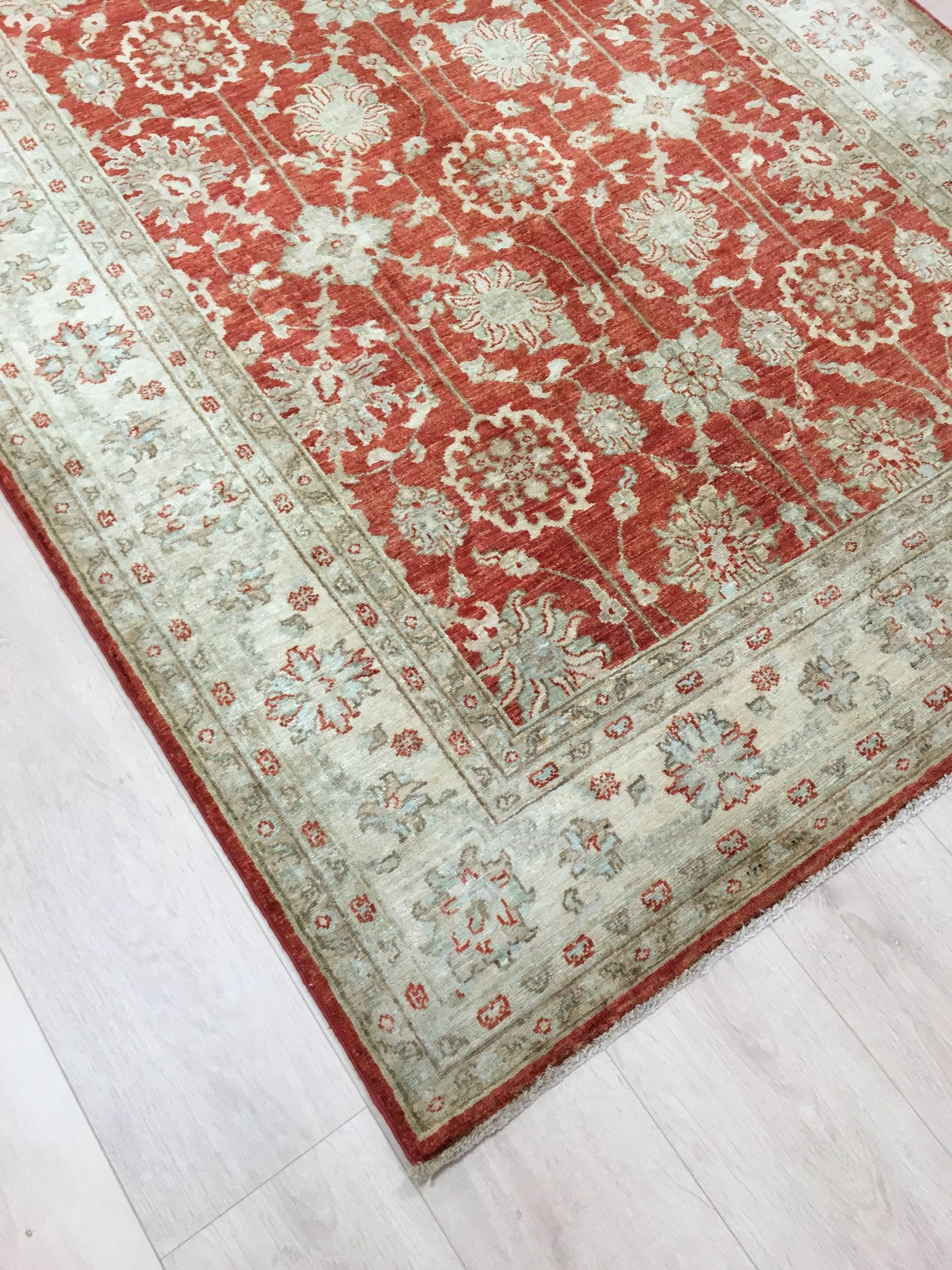 Rood-Roestoranje Ziegler Tapijt 189x150 - Omid Carpets