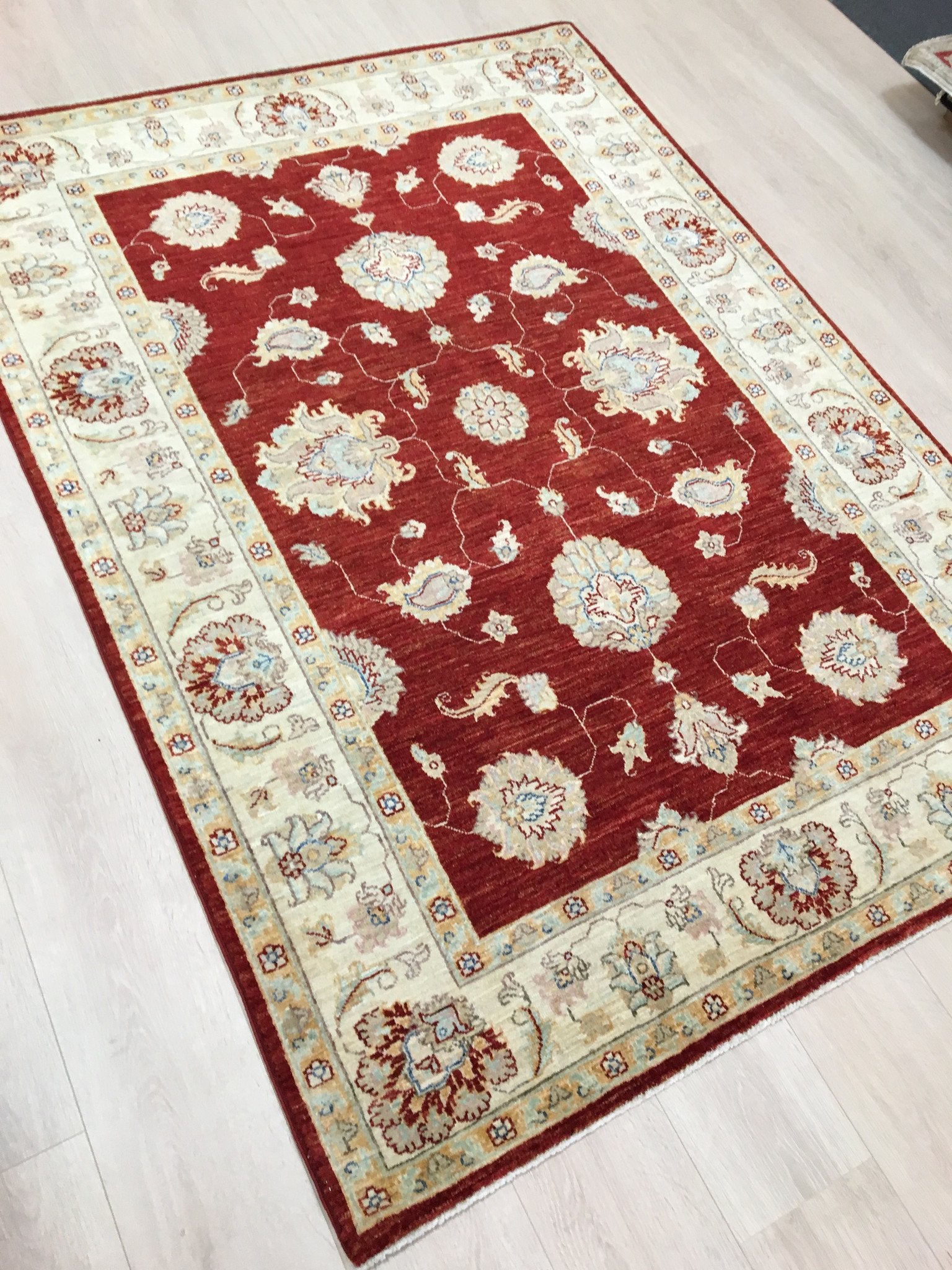 Wijnrode Ziegler Tapijt 202x146 - Omid Carpets