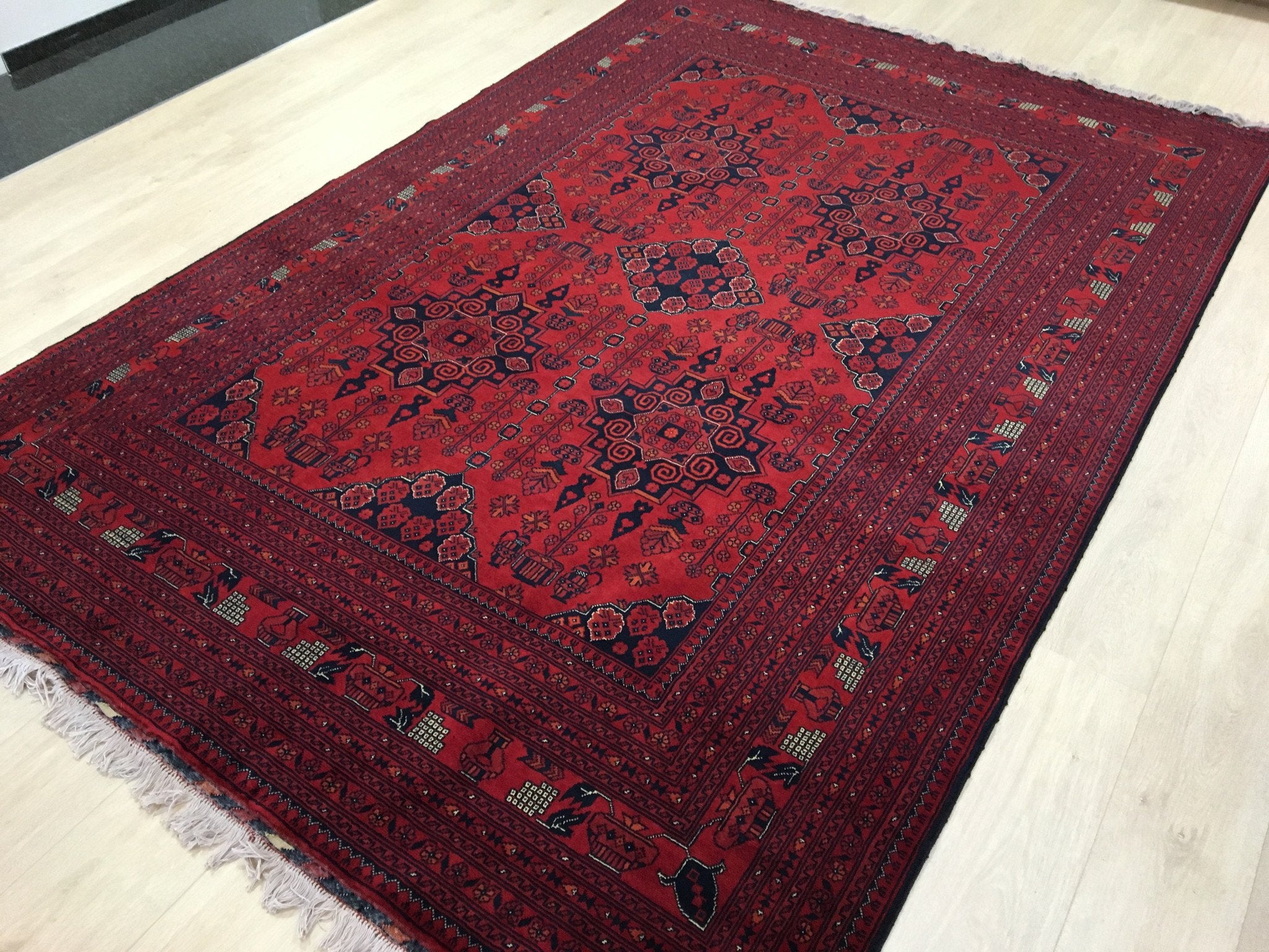 Traditional Red 290x193 - Omid Carpets