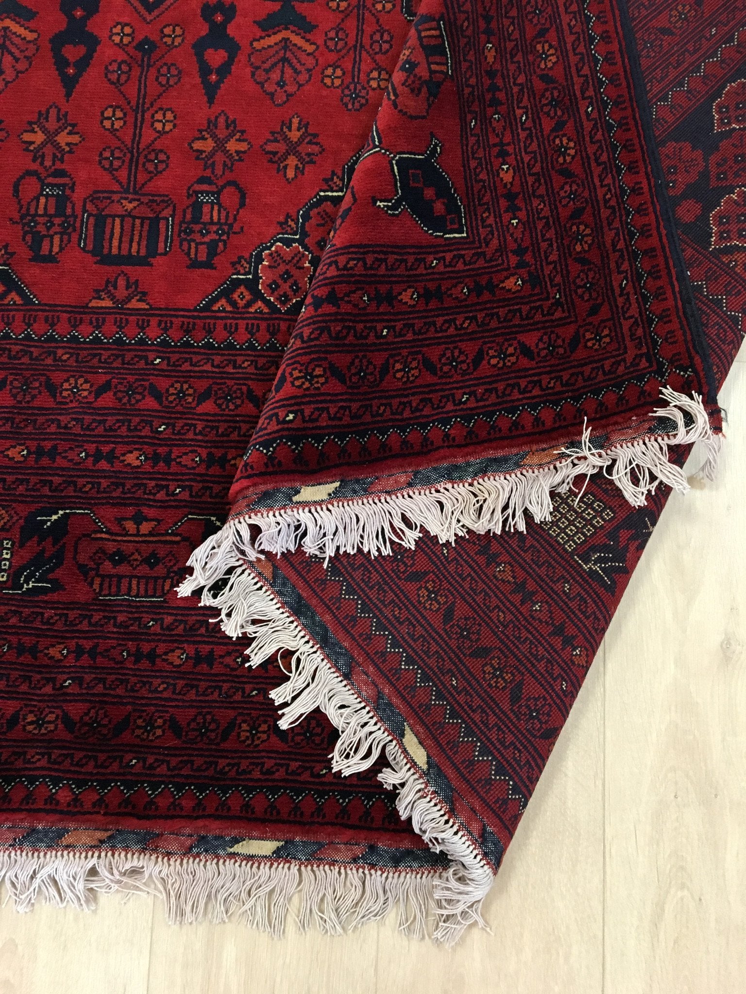 Traditional Red 290x193 - Omid Carpets