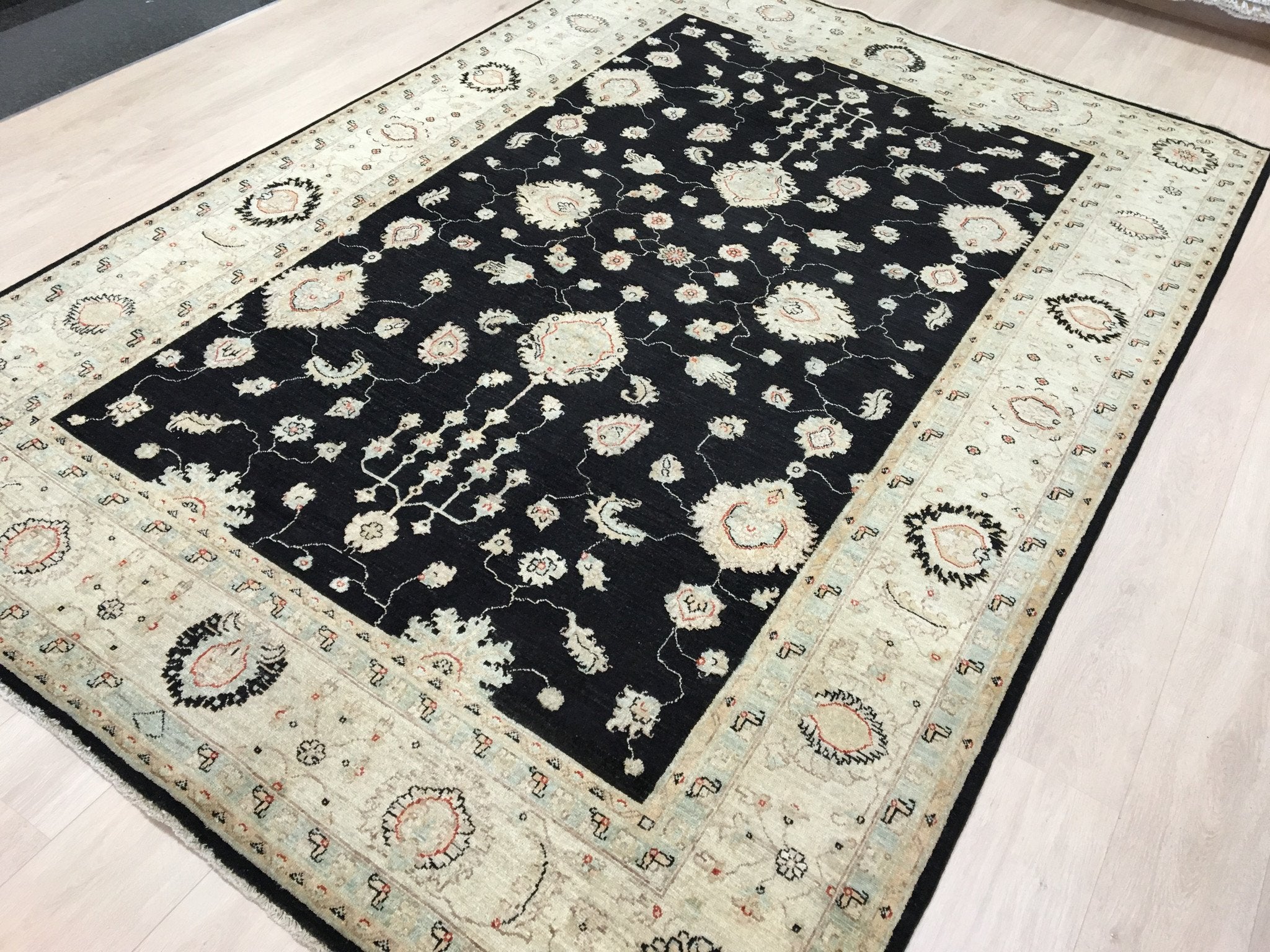 Twilight Ziegler Tapijt 300x206 - Omid Carpets