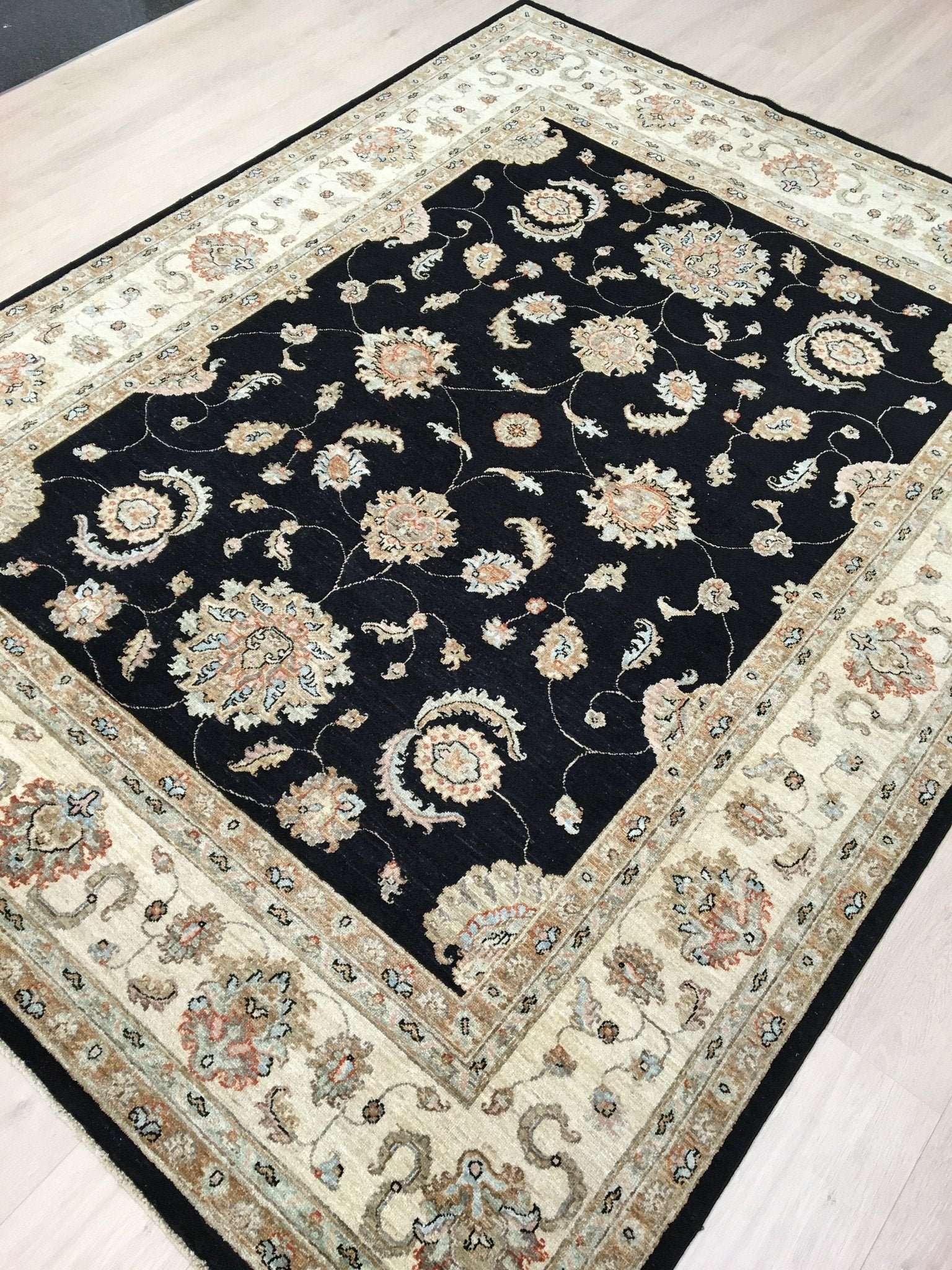 Twilight Ziegler Tapijt 259x199 - Omid Carpets