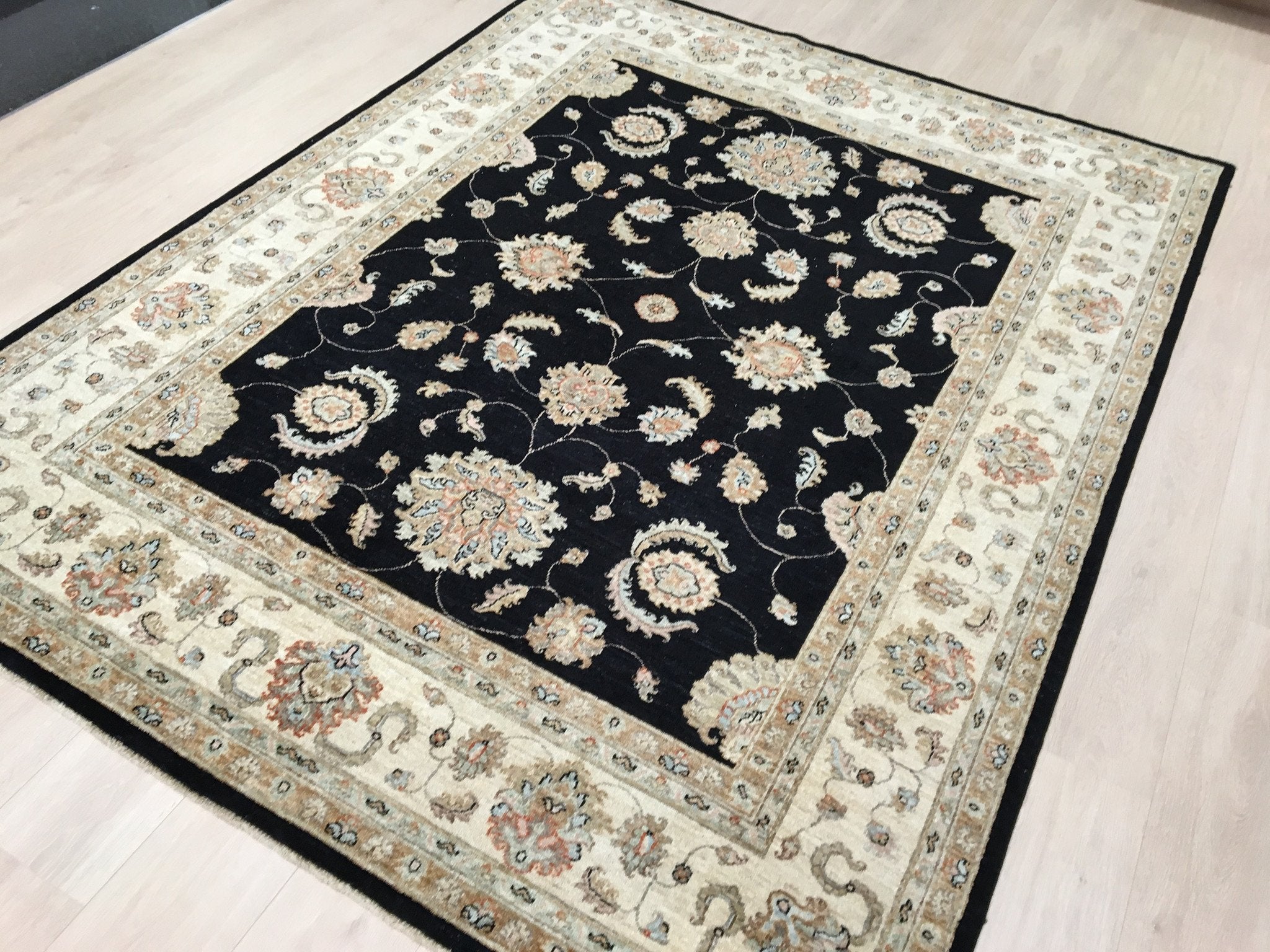 Twilight Ziegler Tapijt 259x199 - Omid Carpets