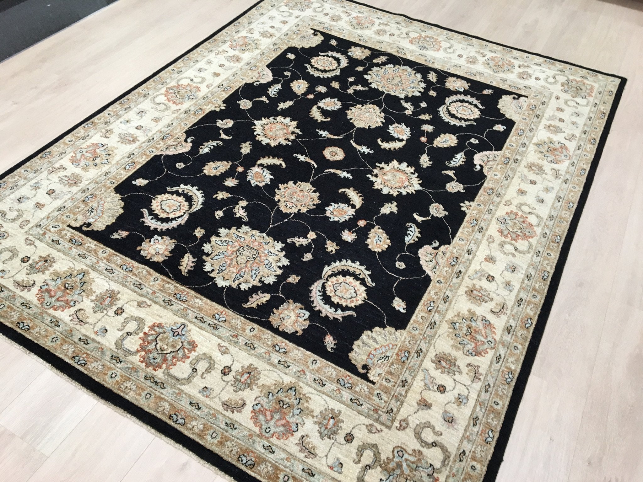 Twilight Ziegler Tapijt 259x199 - Omid Carpets