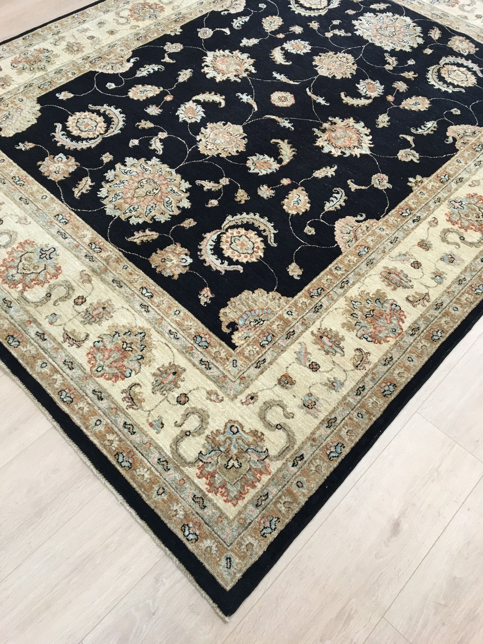 Twilight Ziegler Tapijt 259x199 - Omid Carpets