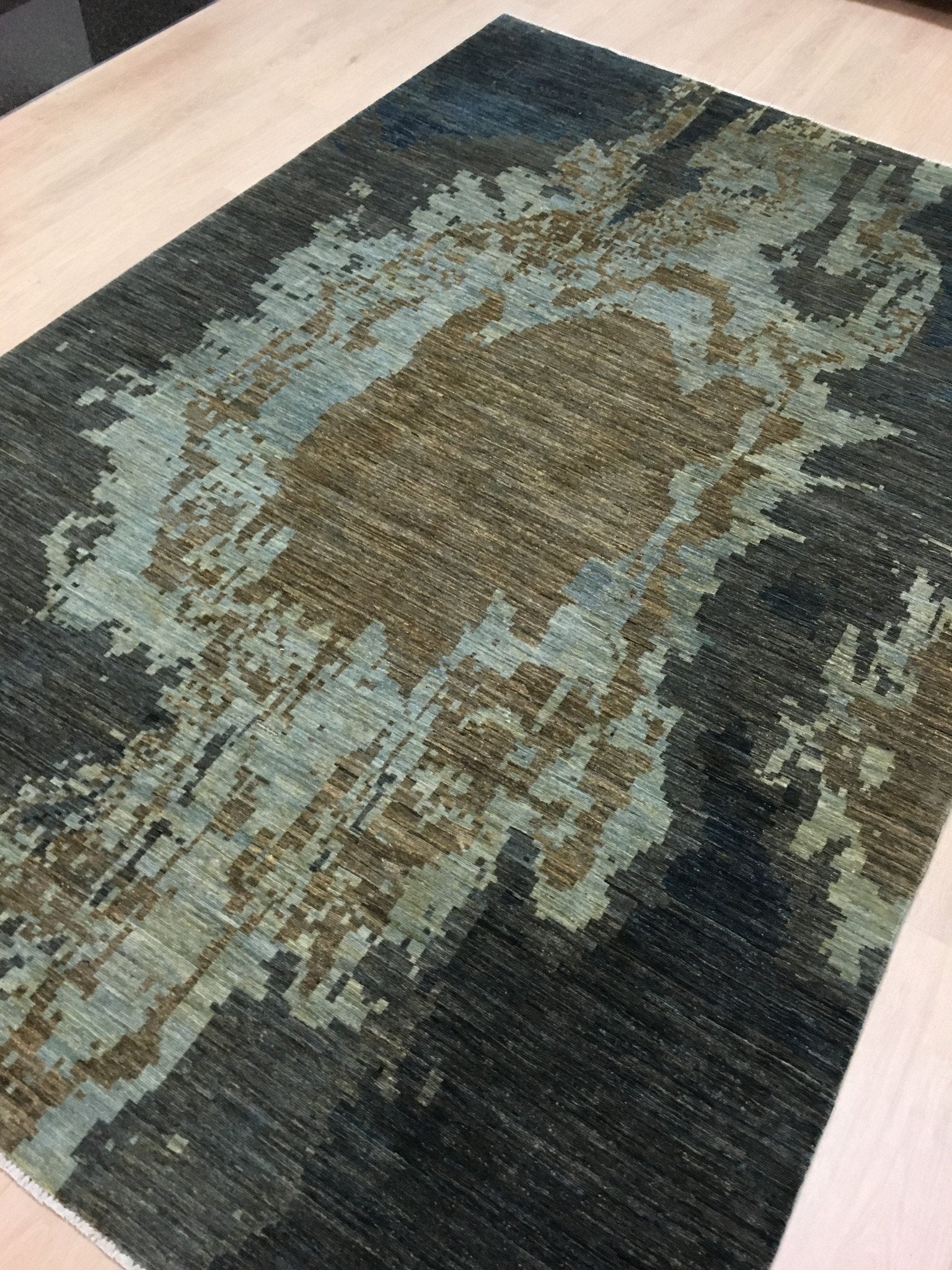 Modern 291x191 - Omid Carpets