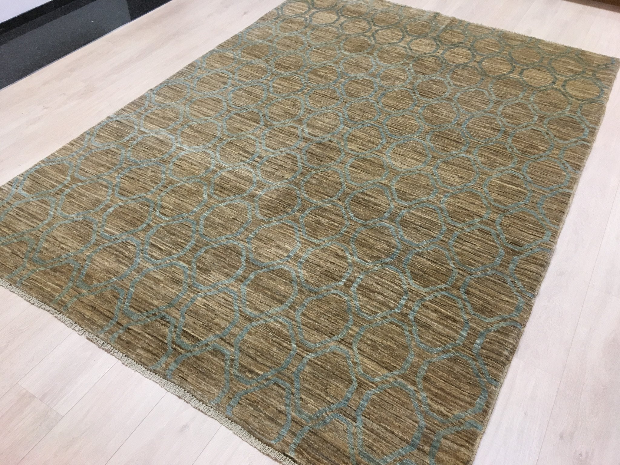 Natural Gabah 283x200 - Omid Carpets