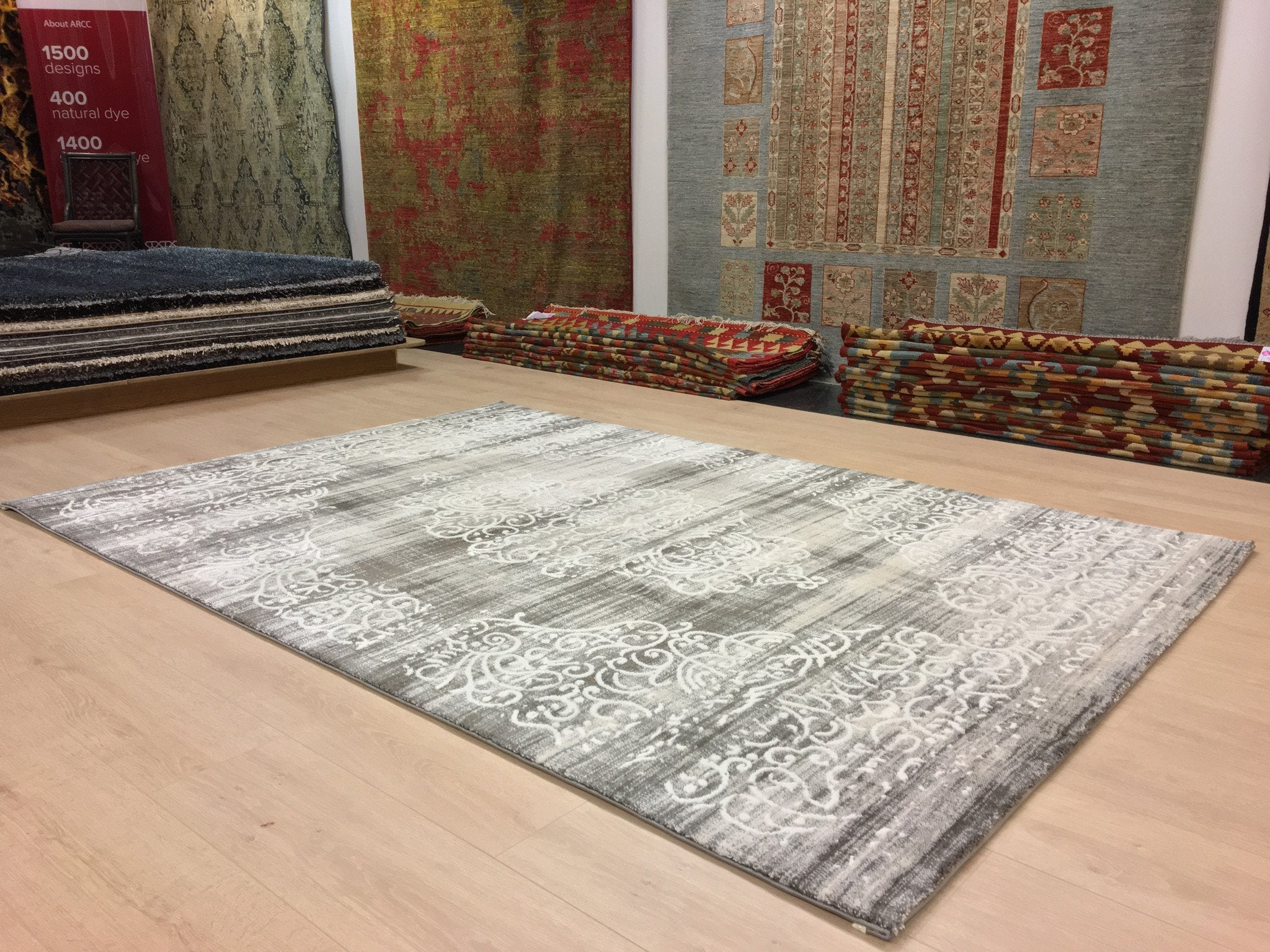 Witte Sneeuw Bij Dauw Tapijt - Omid Carpets