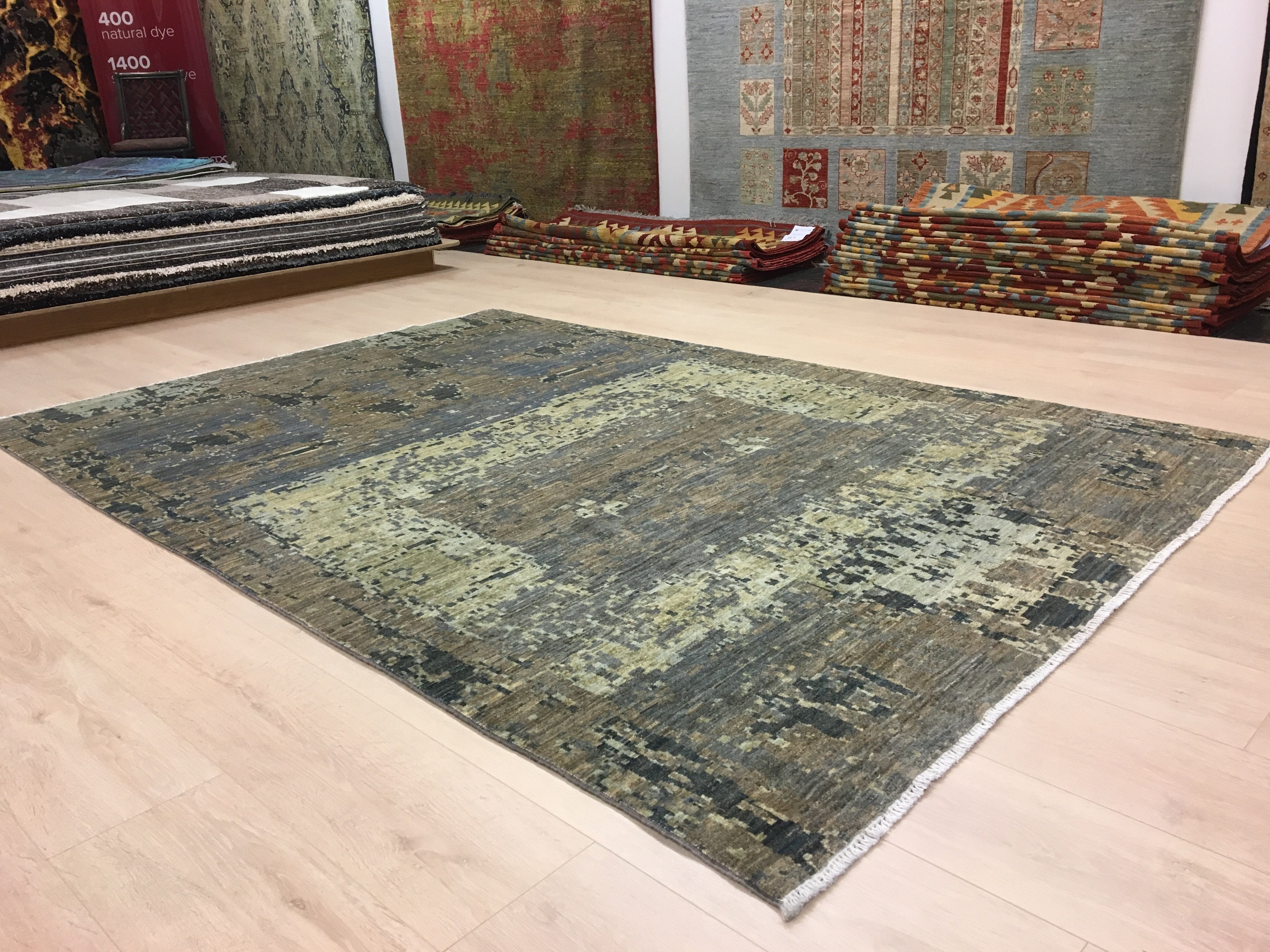 Perzisch Handgeknoopt Tapijt Modern 247x167 - Omid Carpets