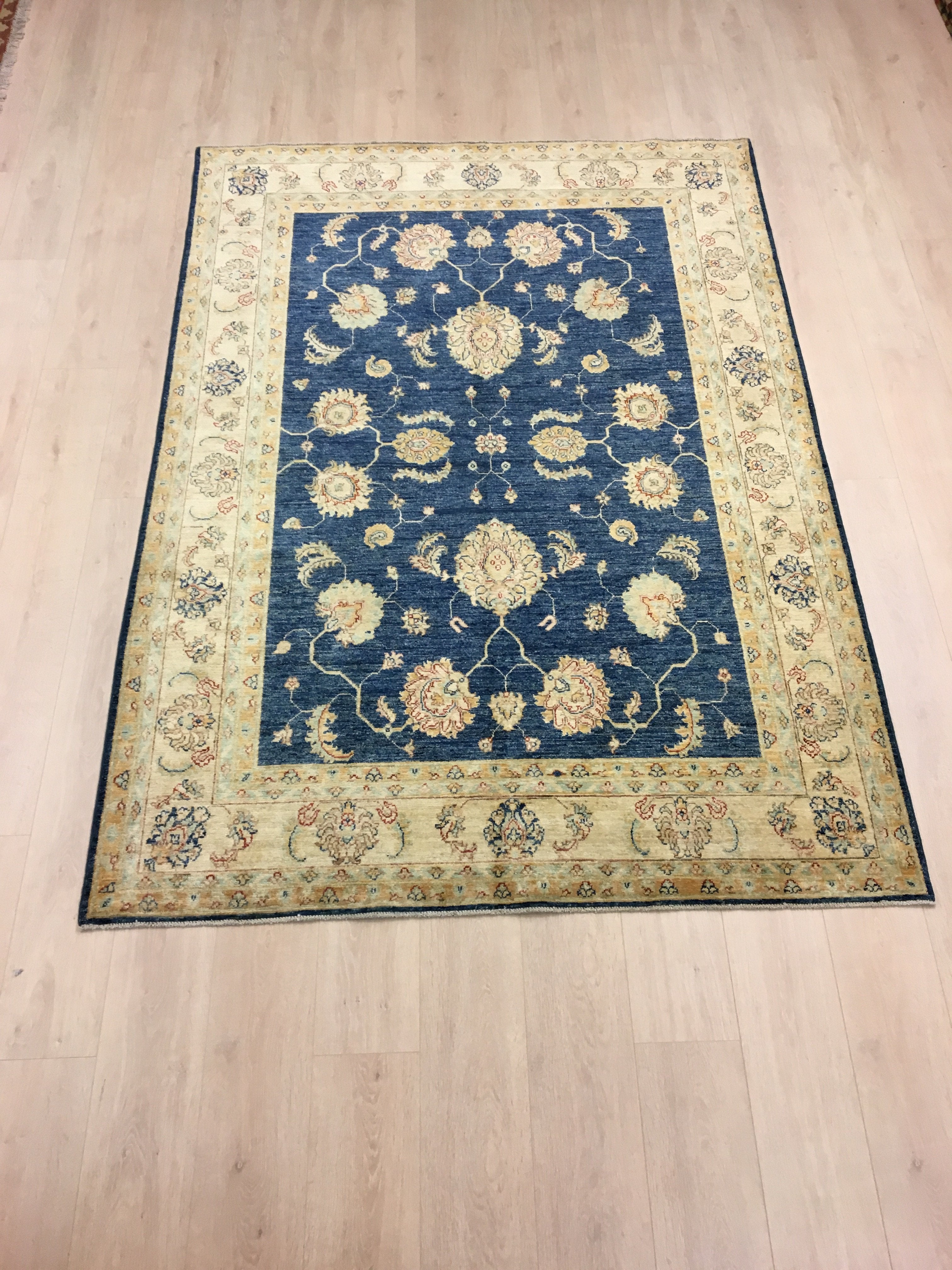 Marine Blauwe Ziegler Tapijt 237x169 - Omid Carpets