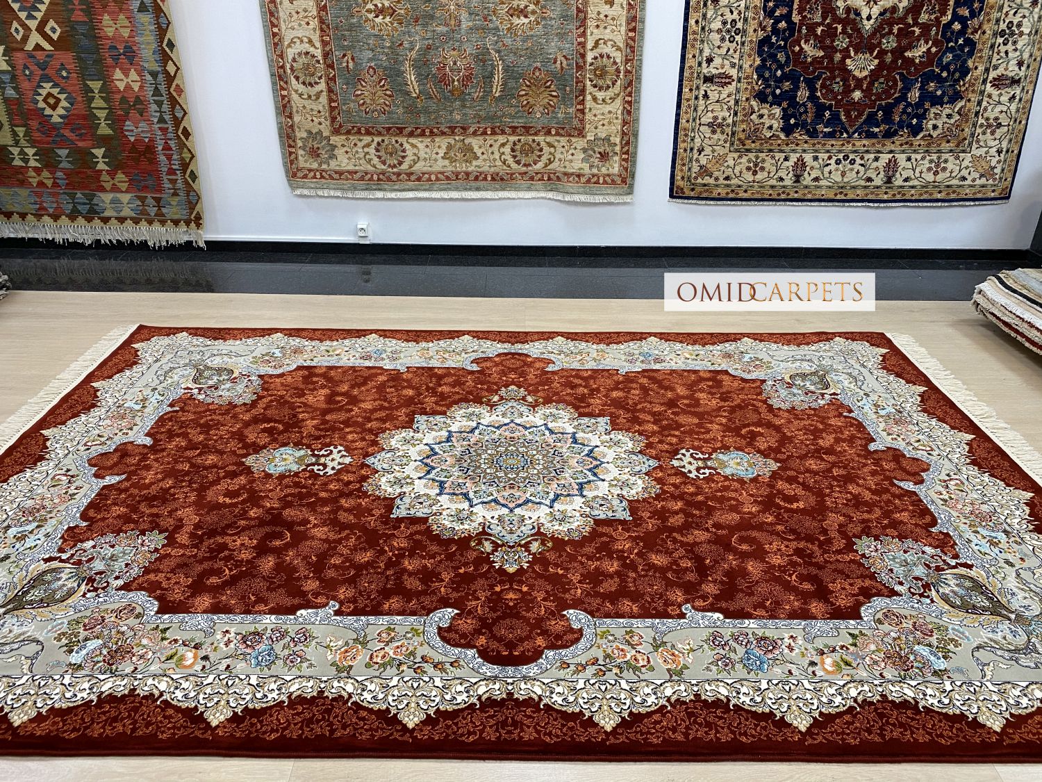قالین 700 شانه * Rood Tapijt Laagpolig Klassiek Vloerkleed - Omid Premium Classic - 1,5 Miljoen punten/m²